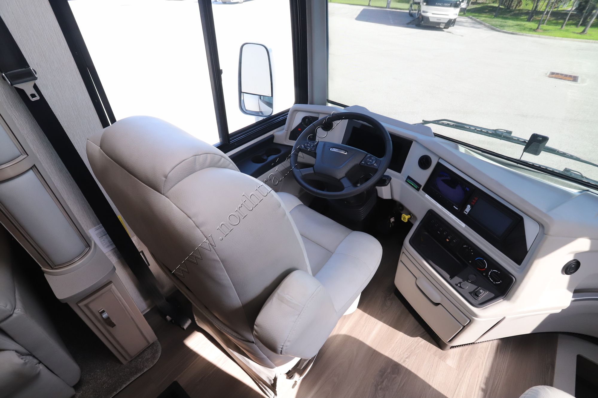Used 2023 Newmar Kountry Star 3412 Class A  For Sale