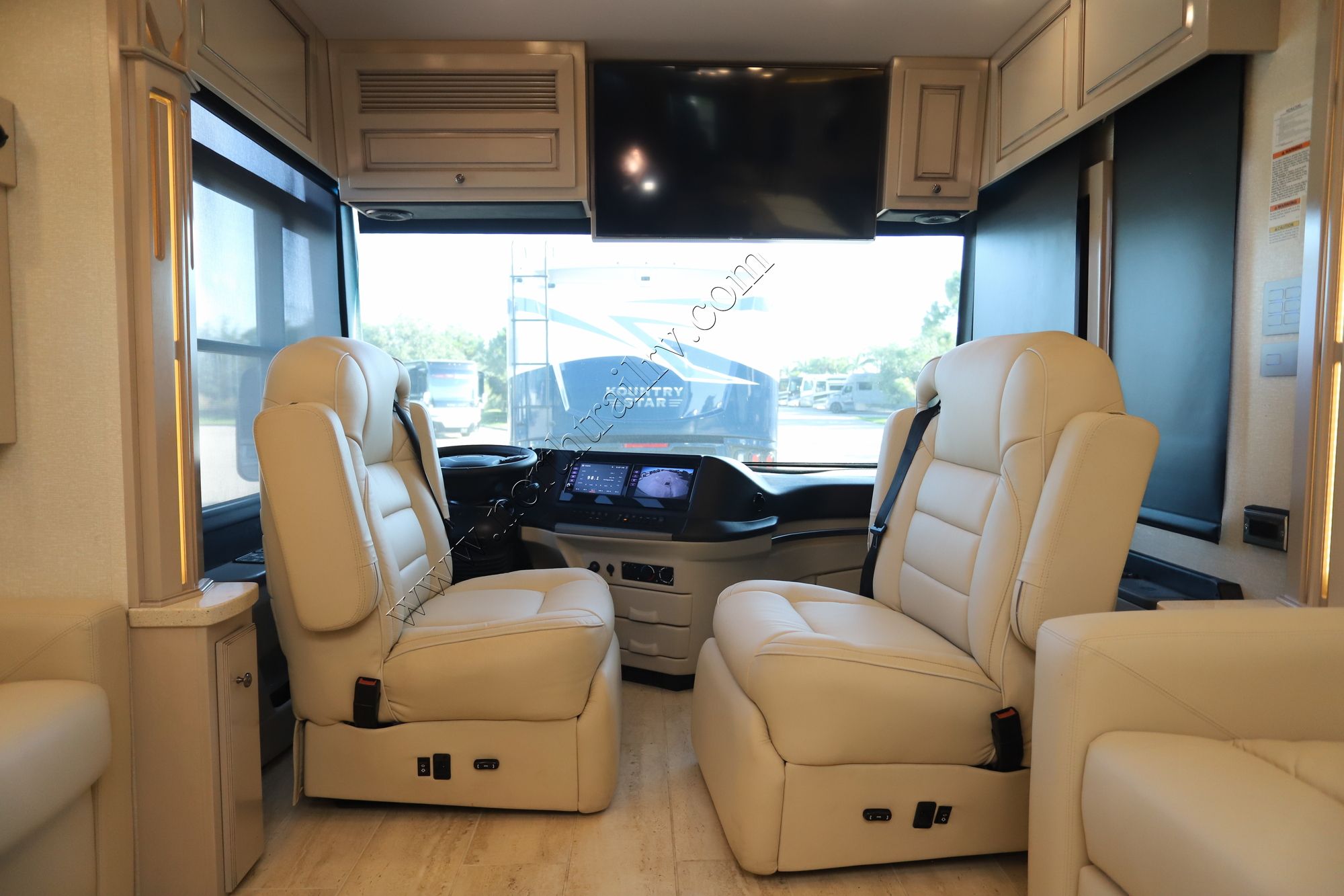 Used 2021 Newmar Dutch Star 4369 Class A  For Sale