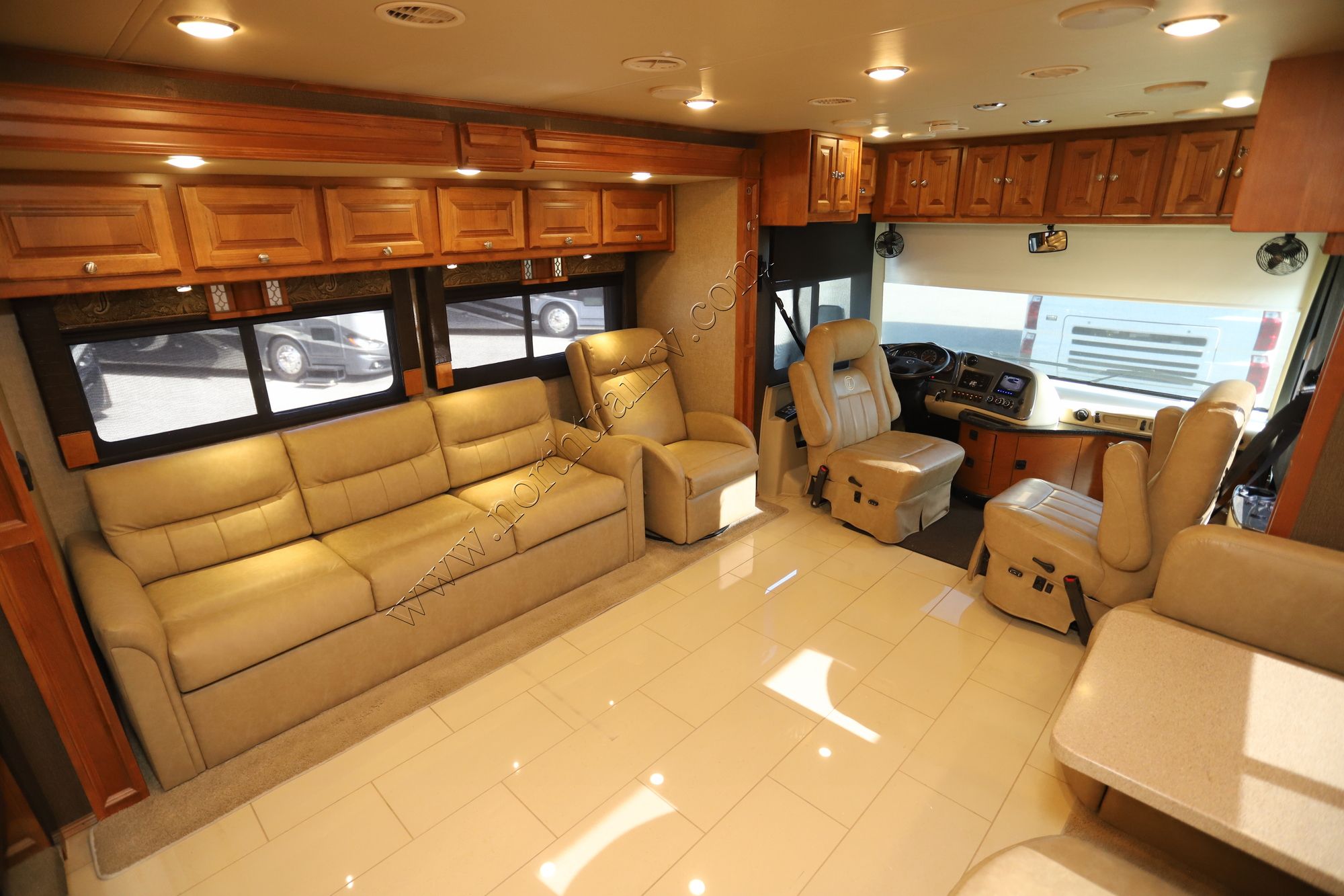 Used 2017 Tiffin Motor Homes Allegro Red 33AA Class A  For Sale