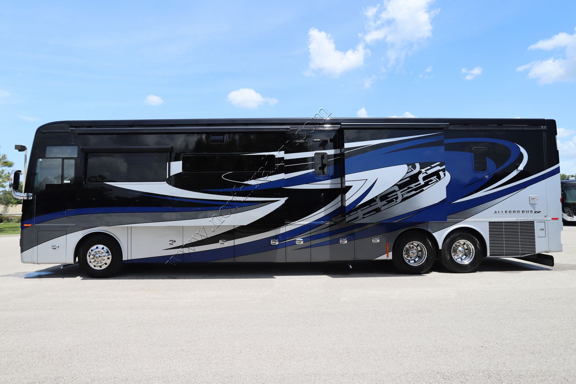 Used 2020 Tiffin Motor Homes Allegro Bus 45OPP Class A  For Sale