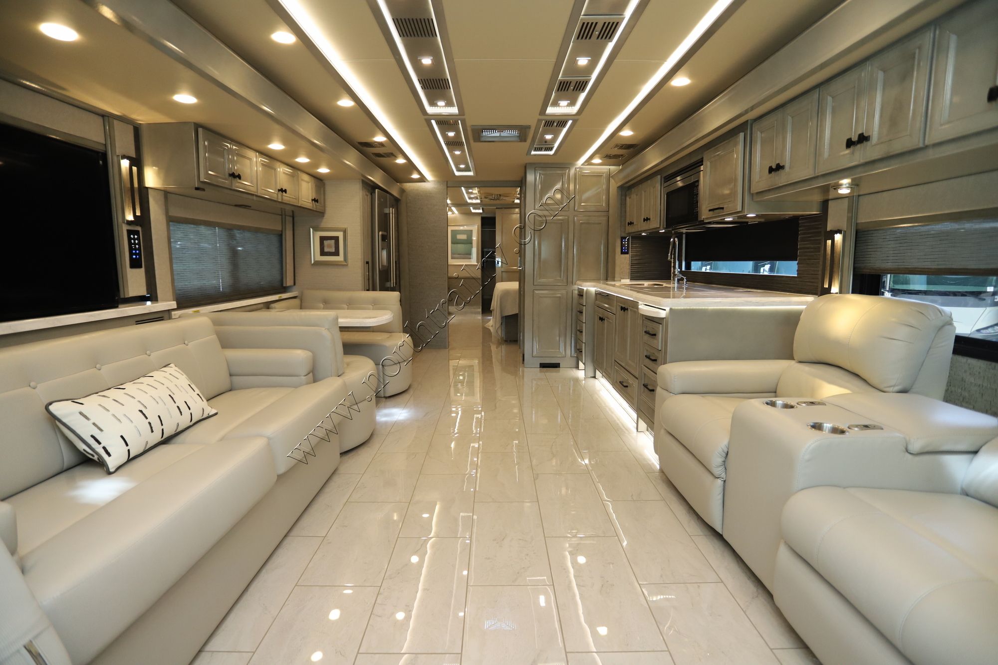 Used 2020 Tiffin Motor Homes Allegro Bus 45OPP Class A  For Sale