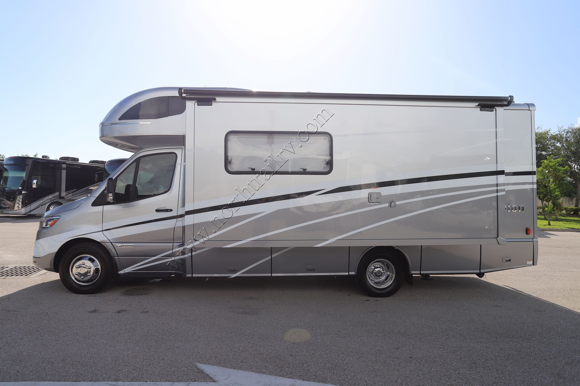 Used 2022 Winnebago Navion 24D Class C  For Sale