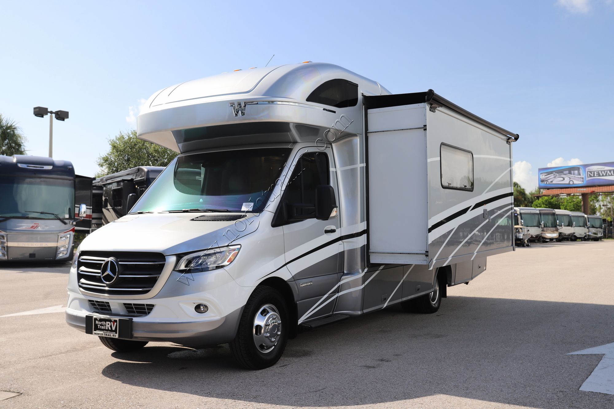 Used 2022 Winnebago Navion 24D Class C  For Sale