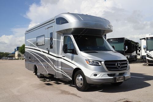 2022 Winnebago Navion 24D