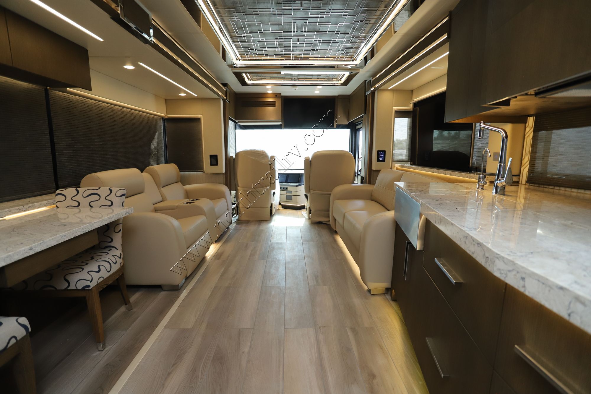 New 2023 Newmar King Aire 4521 Class A  For Sale
