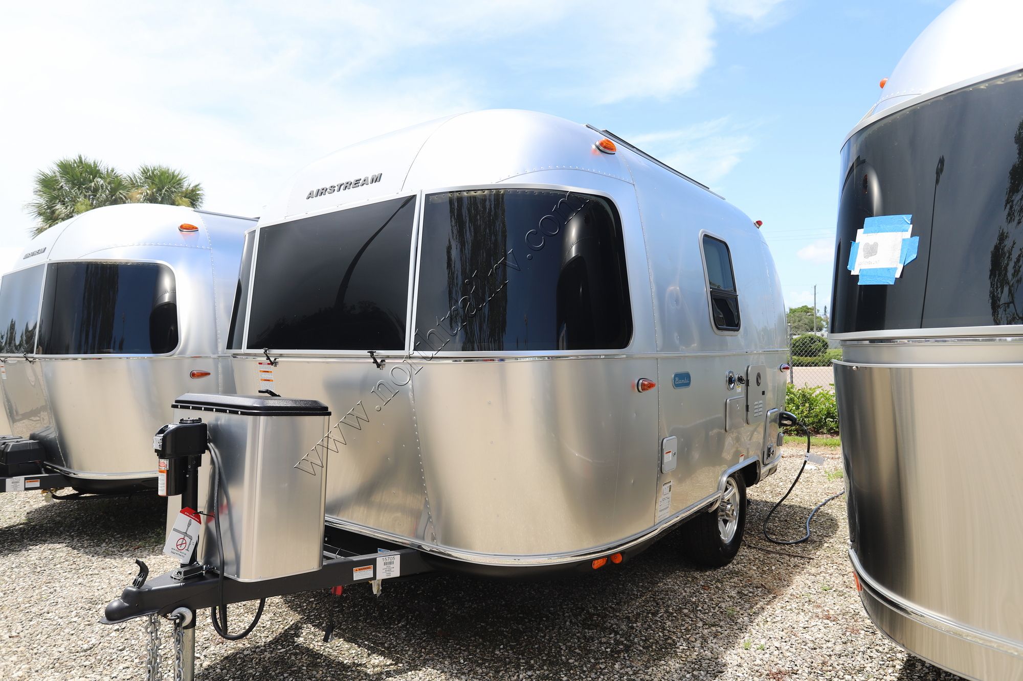 2024 Airstream Bambi 16RB 15705