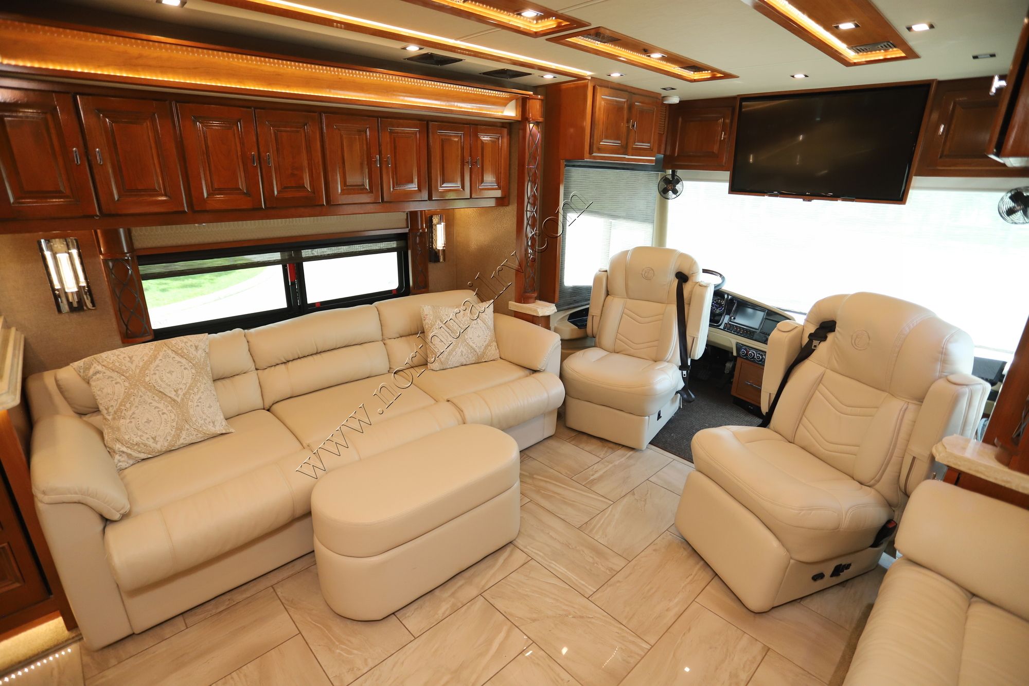 Used 2018 Tiffin Motor Homes Allegro Bus 45OPP Class A  For Sale