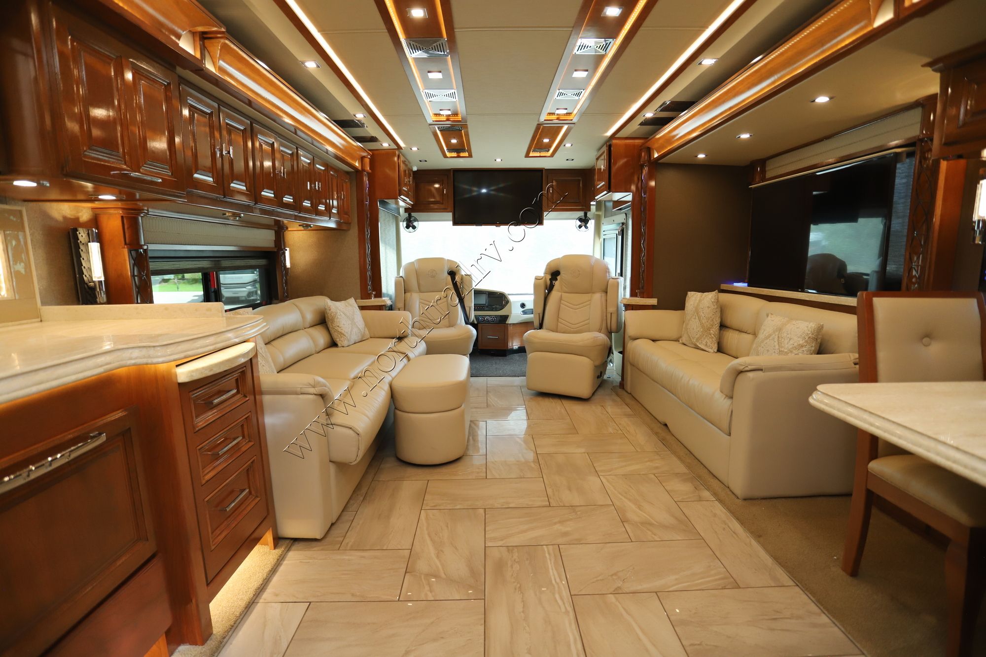 Used 2018 Tiffin Motor Homes Allegro Bus 45OPP Class A  For Sale