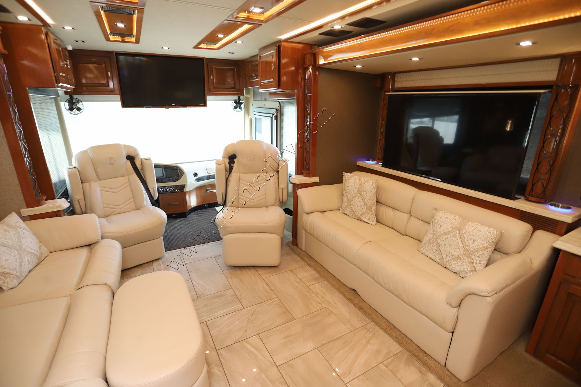 Used 2018 Tiffin Motor Homes Allegro Bus 45OPP Class A  For Sale