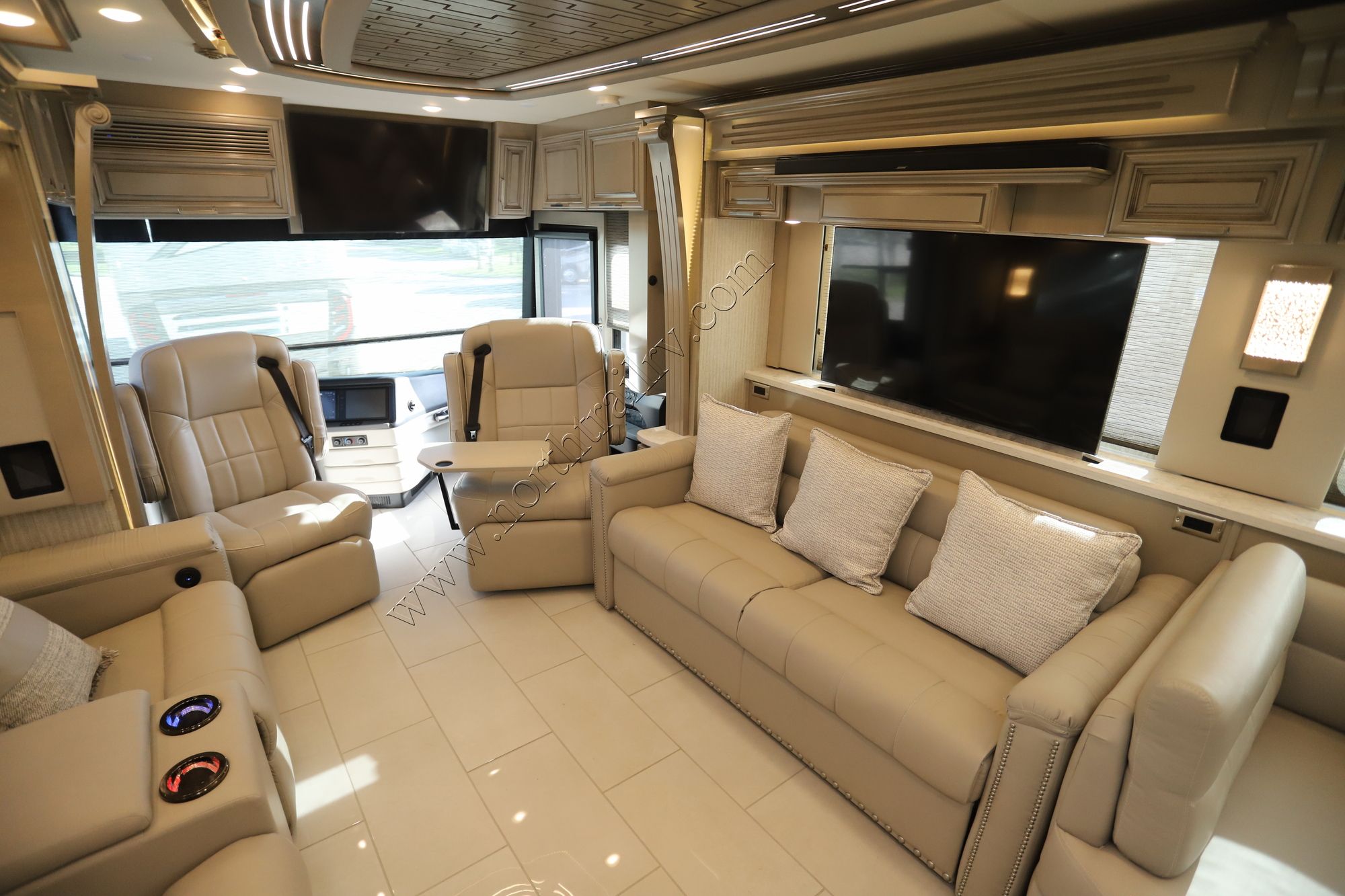 Used 2023 Newmar London Aire 4521 Class A  For Sale