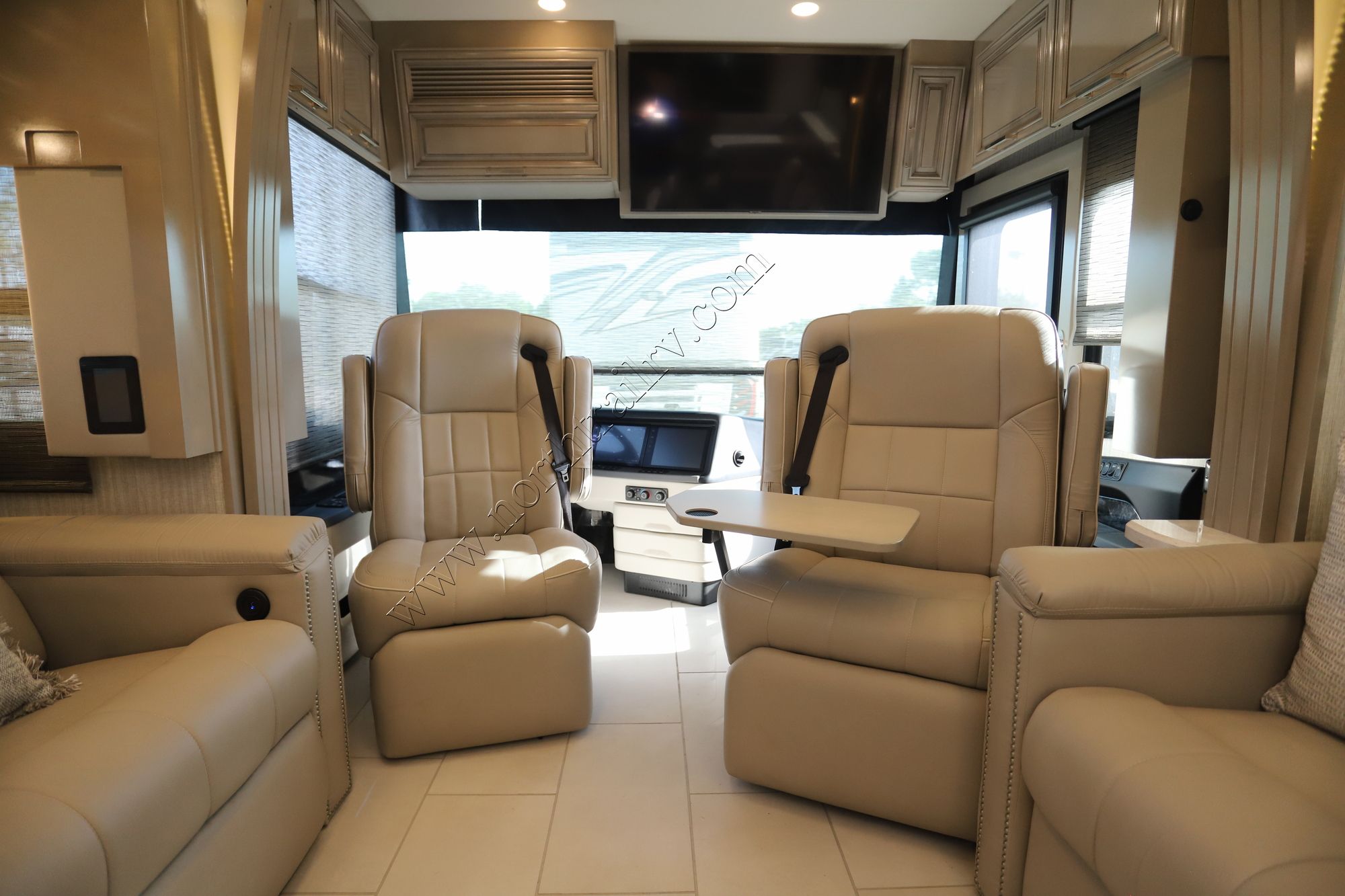 Used 2023 Newmar London Aire 4521 Class A  For Sale