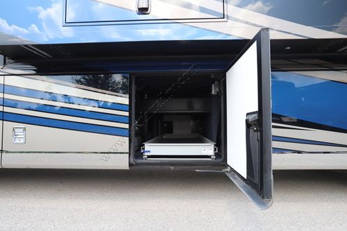 2018 Newmar Mountain Aire 4553 Class A