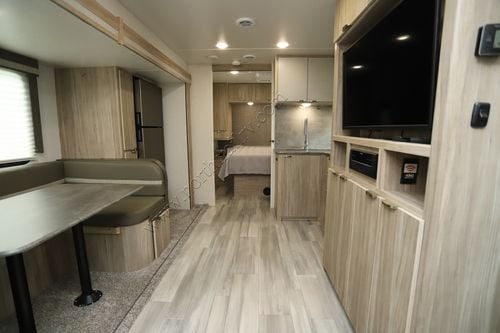 2022 Winnebago Minnie 2301BHS