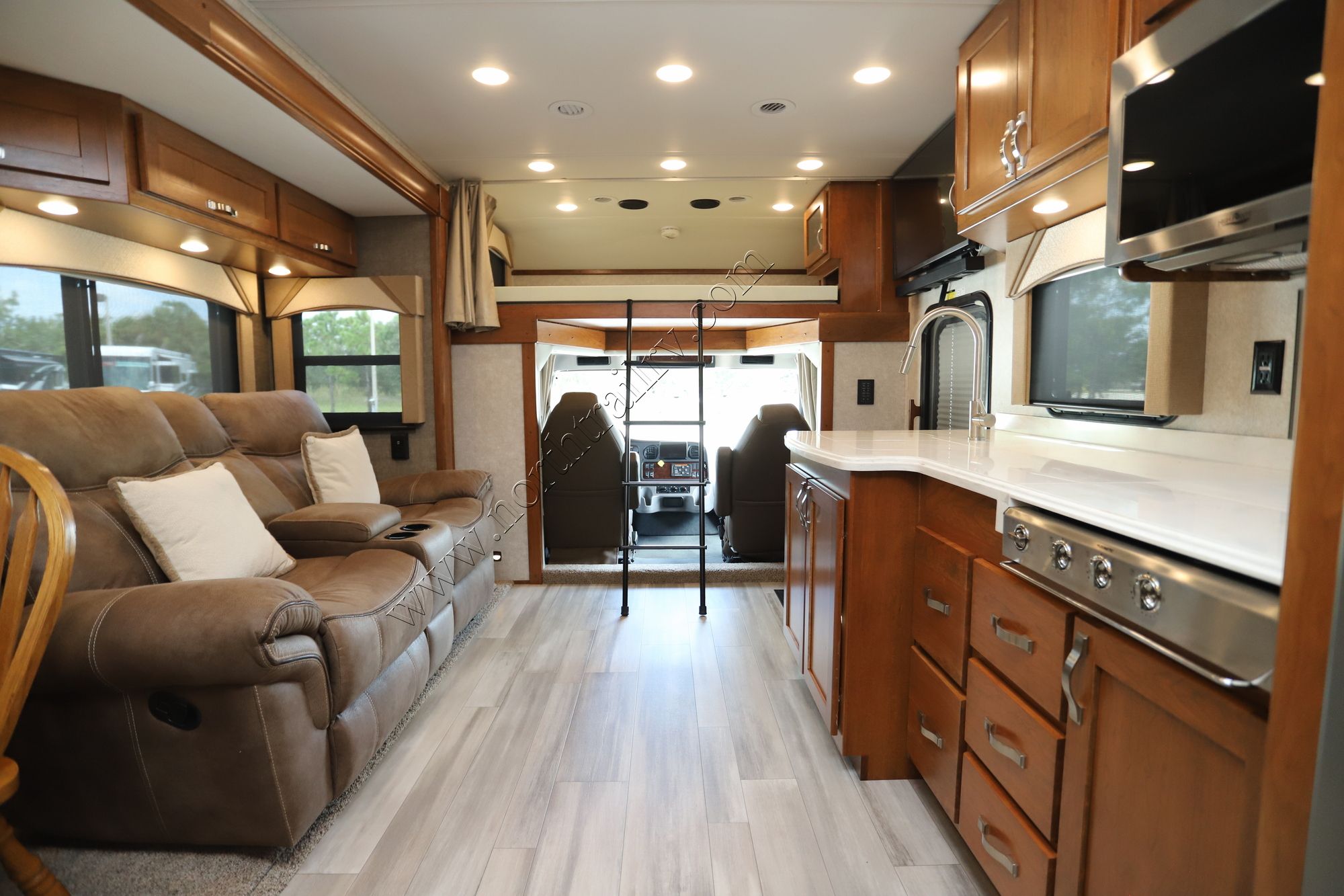 Used 2022 Renegade Rv Valencia 38RW Super C  For Sale