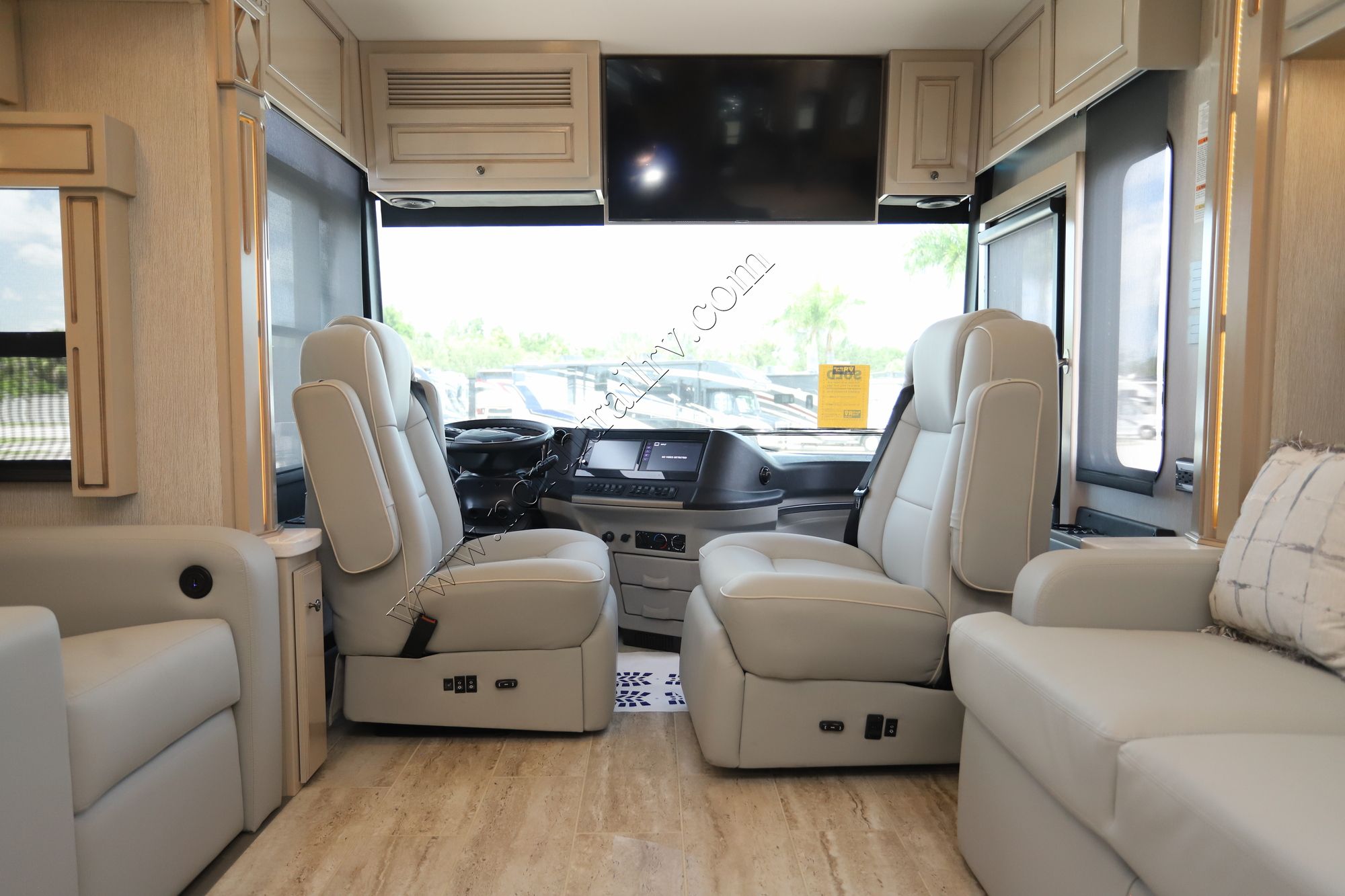 Used 2022 Newmar Dutch Star 3736 Class A  For Sale