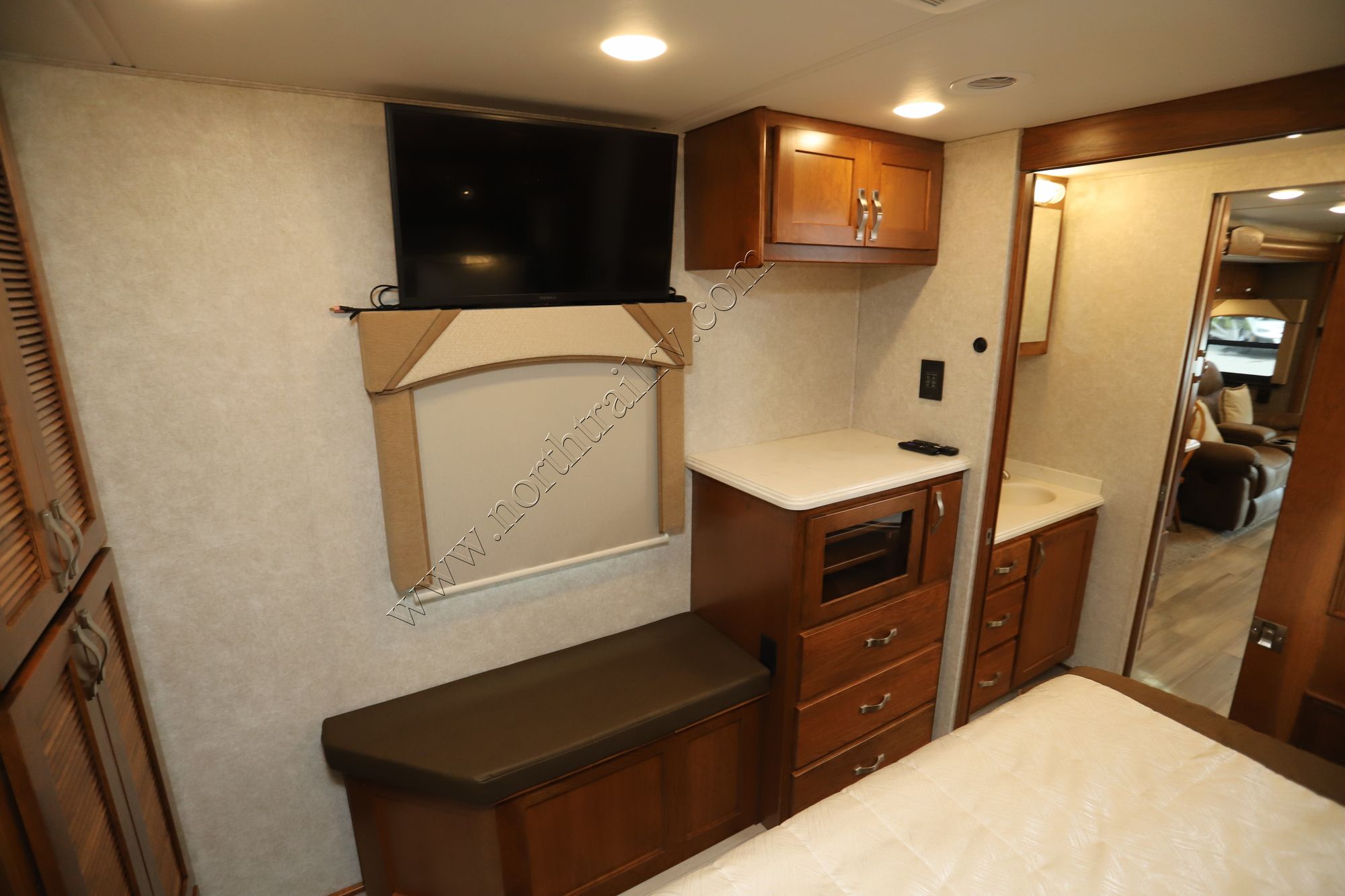 Used 2022 Renegade Rv Valencia 38RW Super C  For Sale