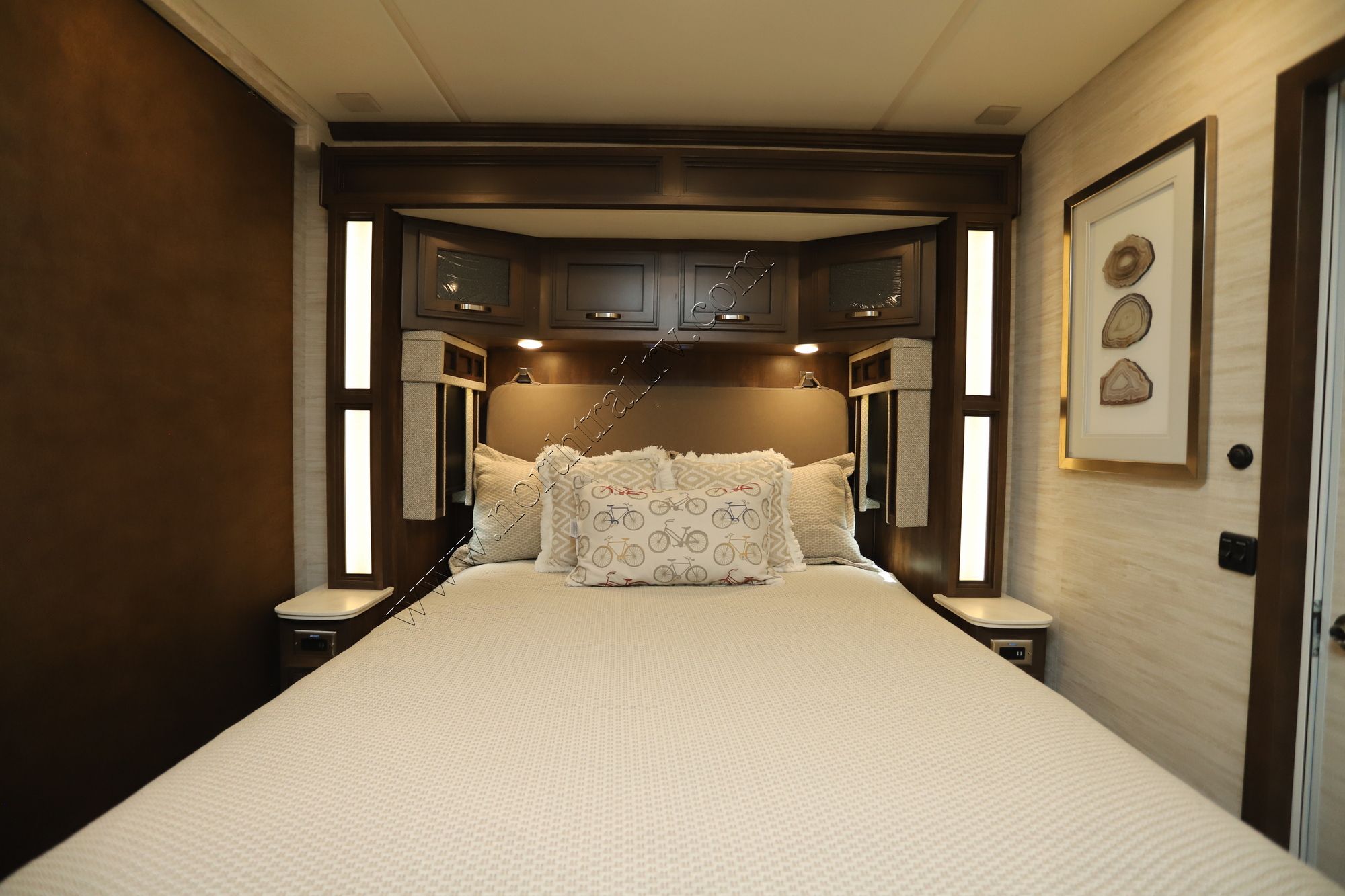 New 2023 Newmar Canyon Star 3947 Class A  For Sale