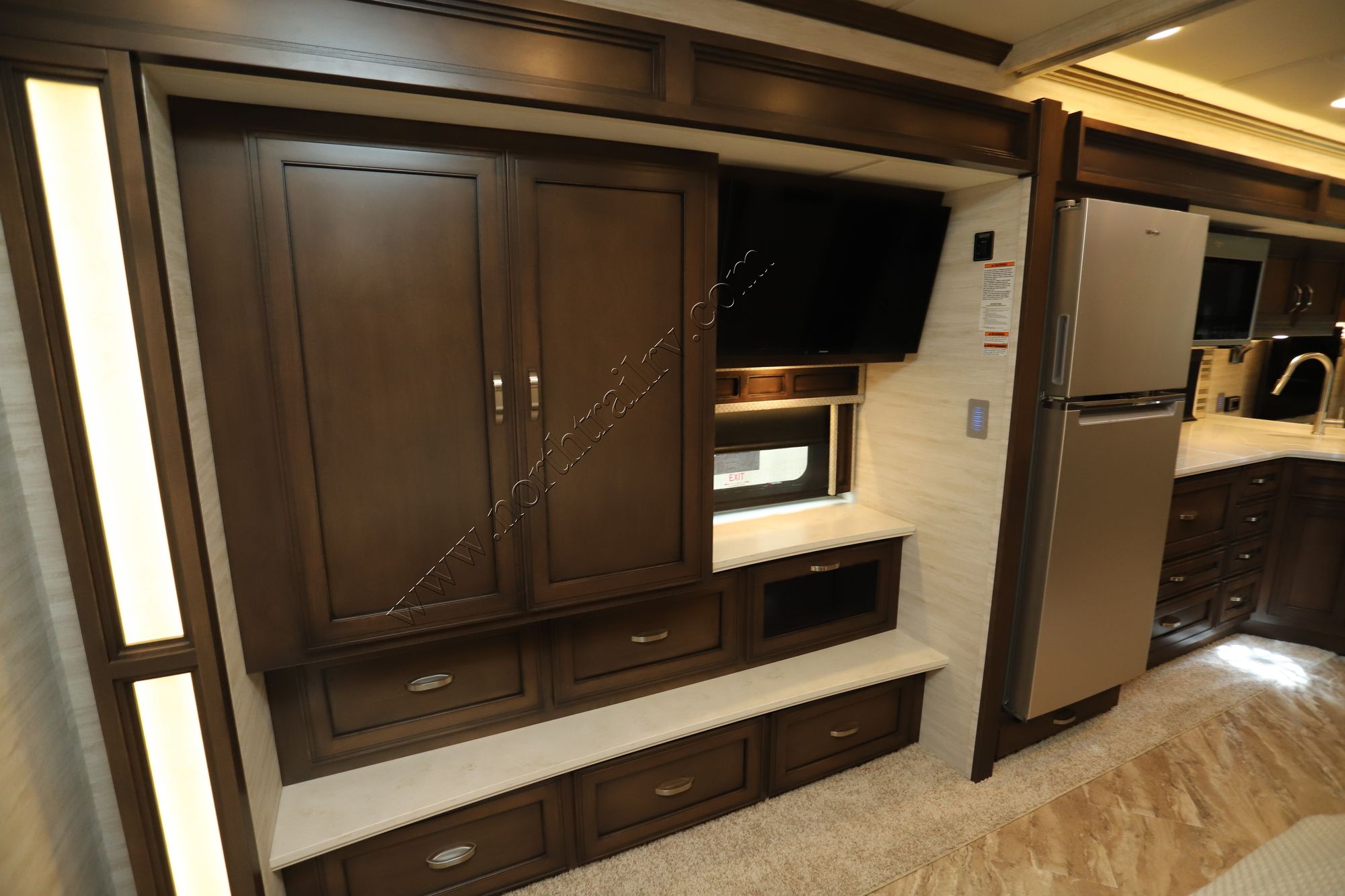 New 2023 Newmar Canyon Star 3947 Class A  For Sale