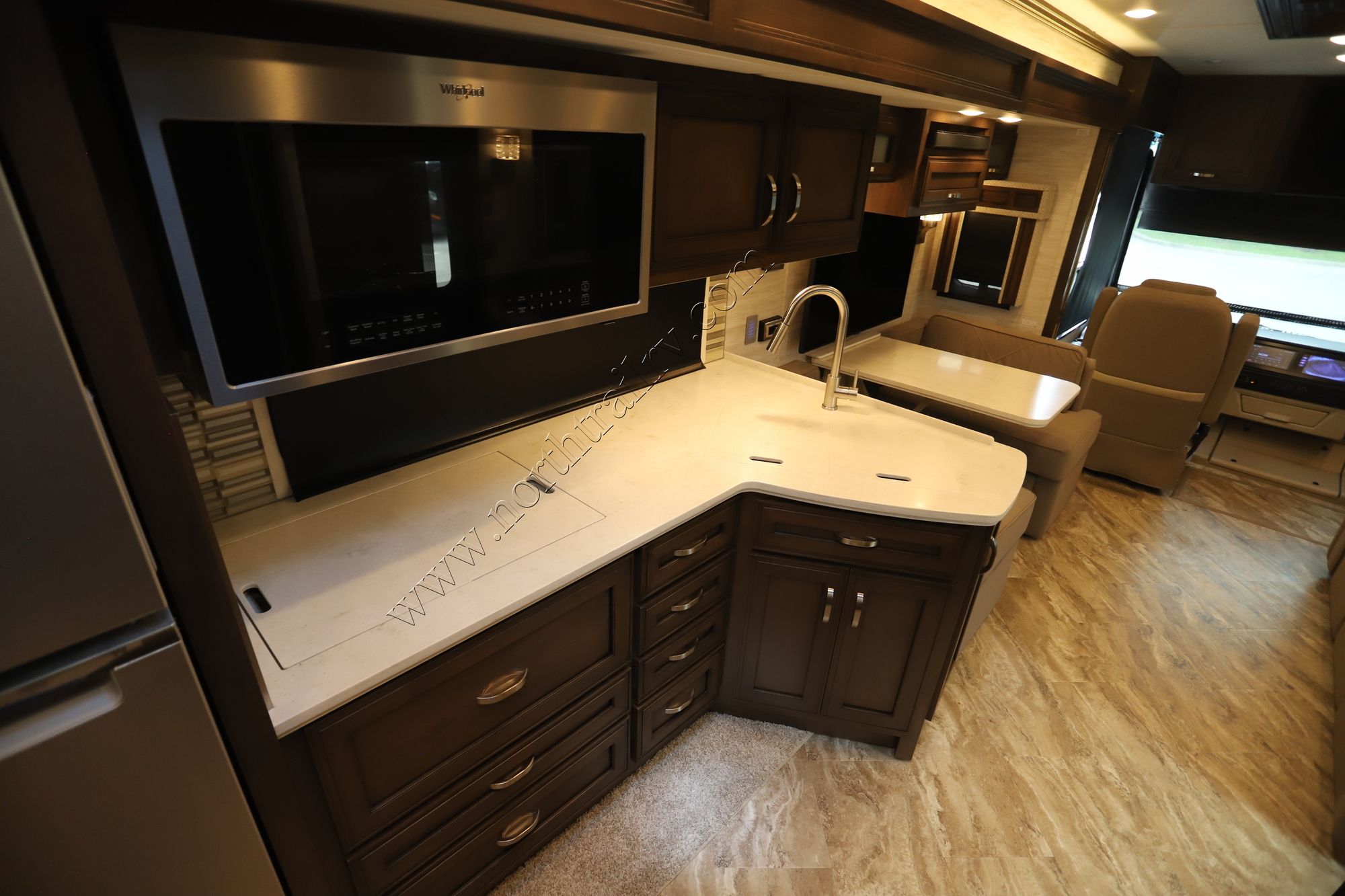 New 2023 Newmar Canyon Star 3947 Class A  For Sale