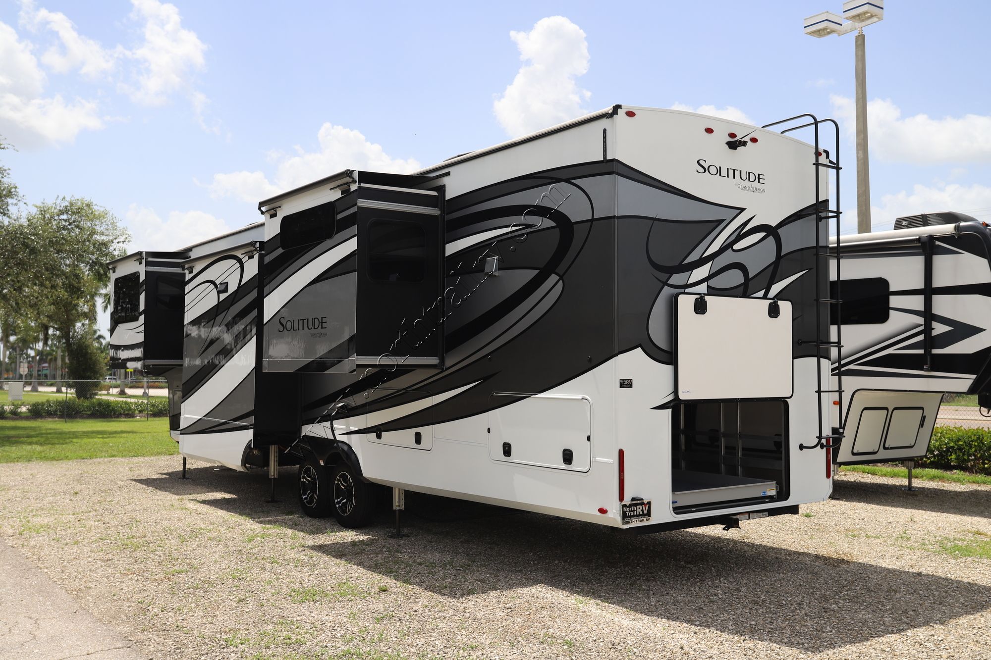 Used 2023 Grand Design Solitude 382WB Fifth Wheel  For Sale