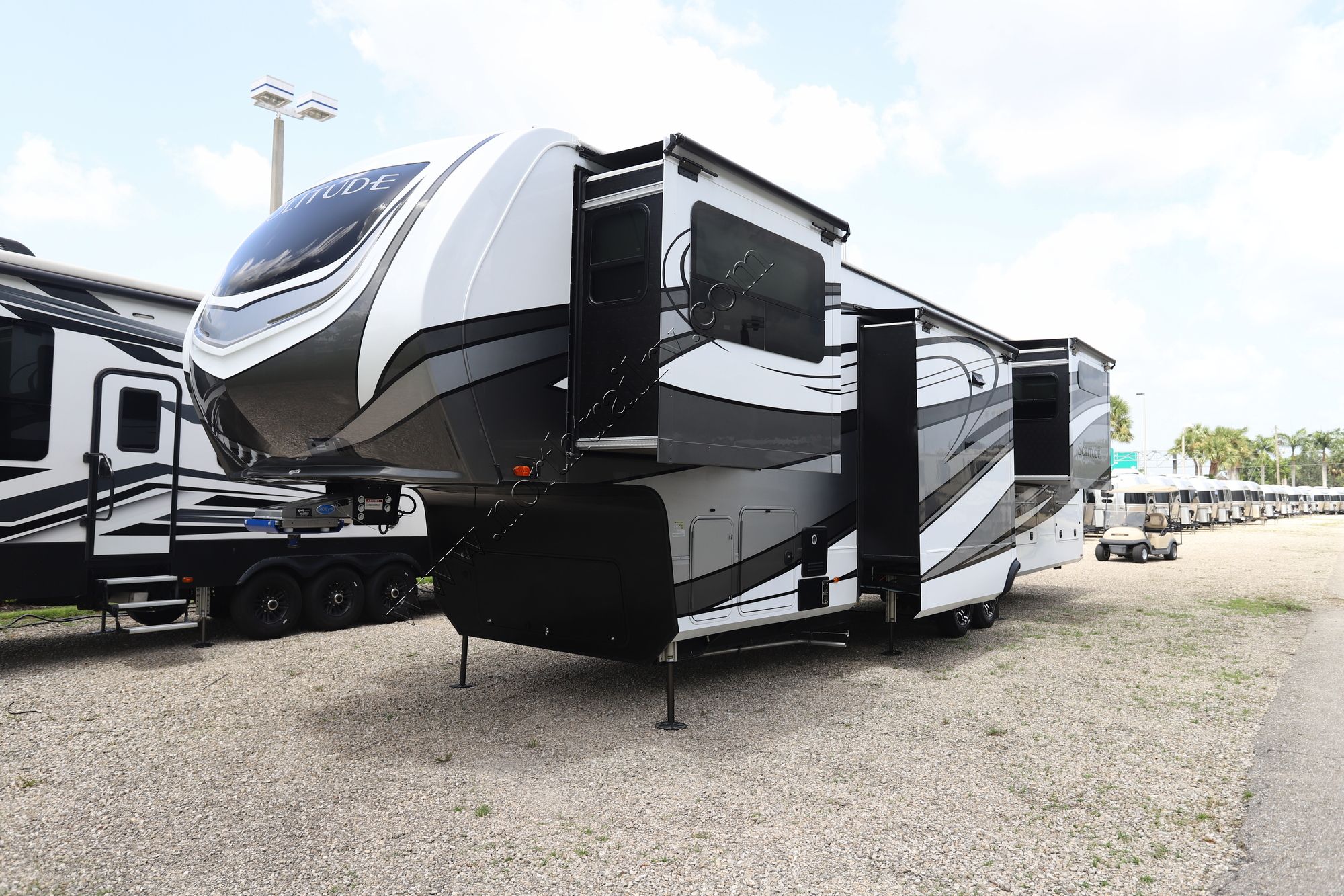 Used 2023 Grand Design Solitude 382WB Fifth Wheel  For Sale