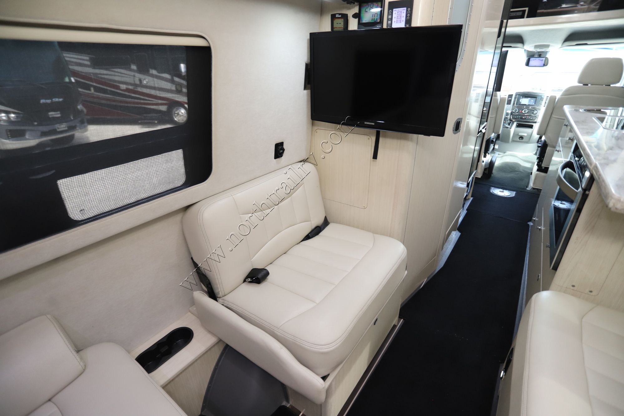 Used 2018 Airstream Interstate Ext GRAND TOUR 4X4 Class B  For Sale