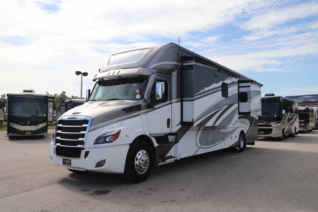 2024 Renegade Rv Explorer 40ERB 15558