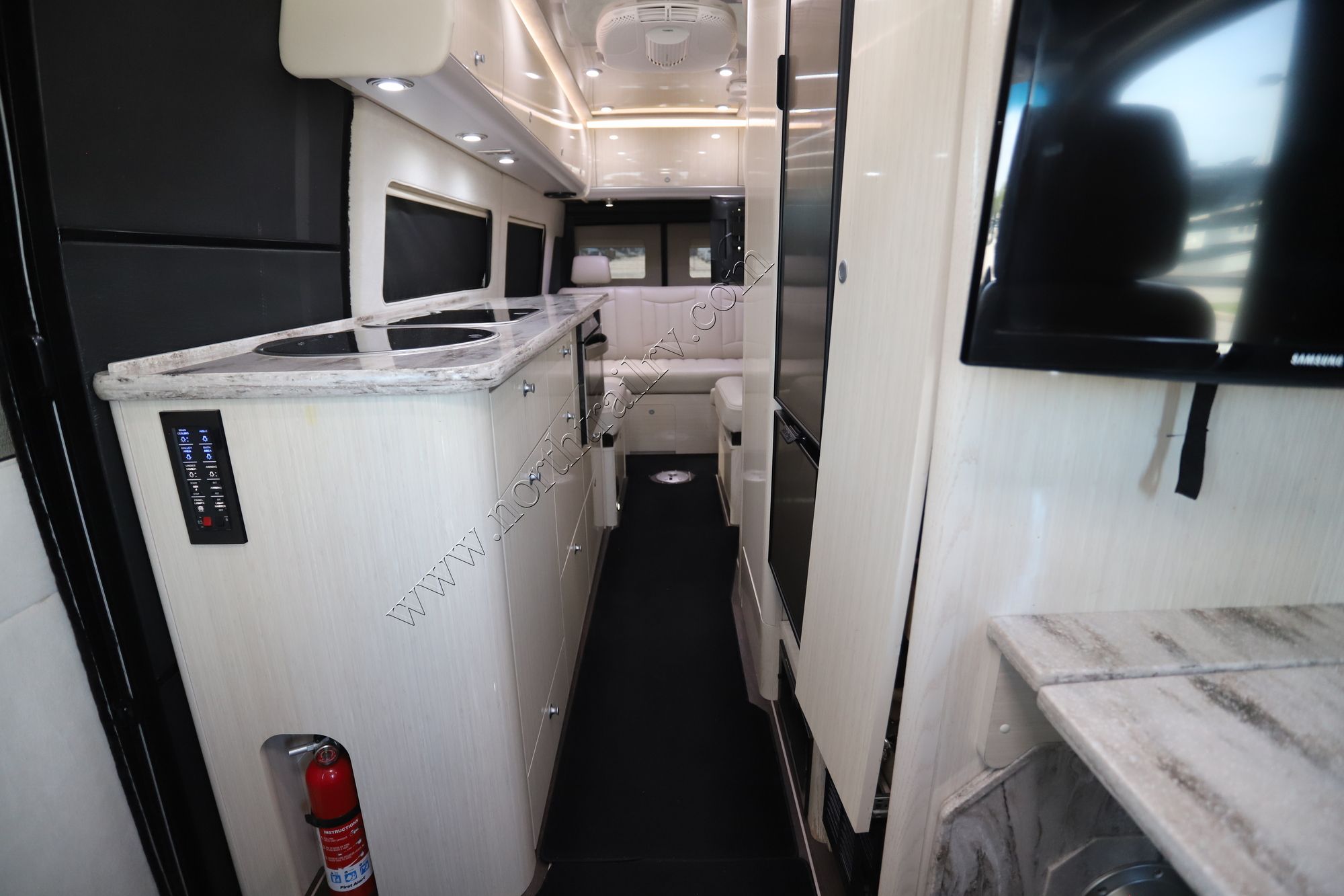 Used 2018 Airstream Interstate Ext GRAND TOUR 4X4 Class B  For Sale