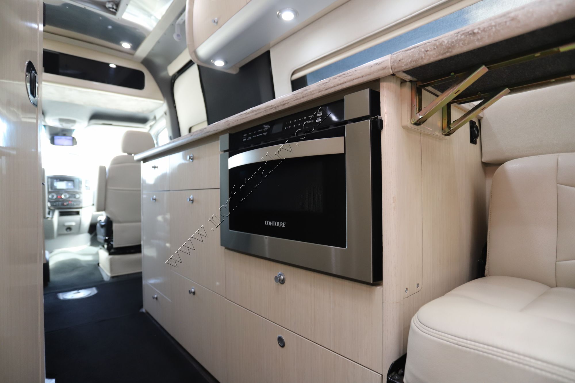 Used 2018 Airstream Interstate Ext GRAND TOUR 4X4 Class B  For Sale