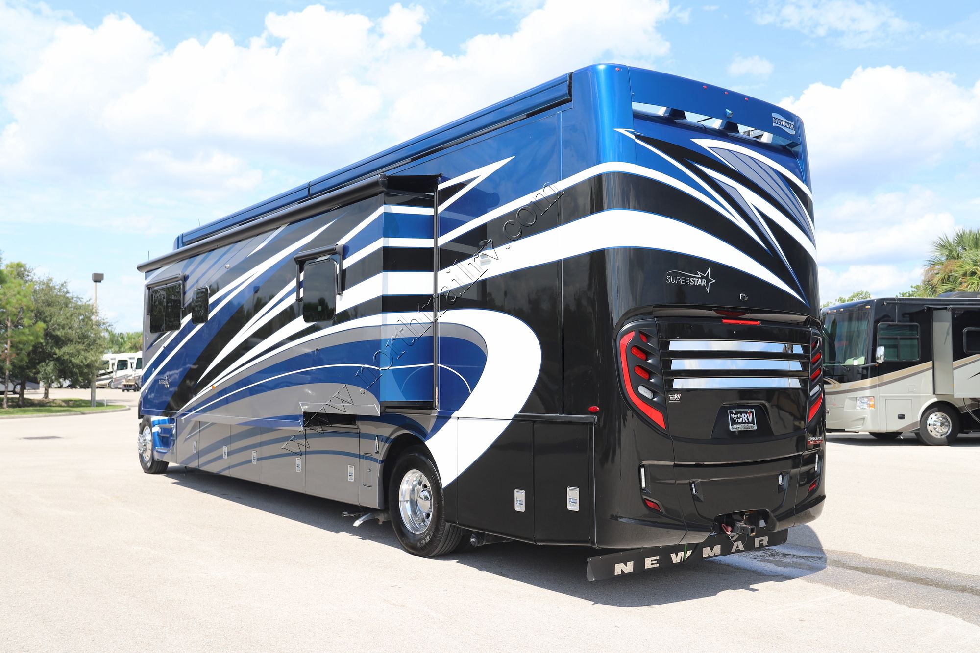 Used 2022 Newmar Super Star 4059 Super C  For Sale