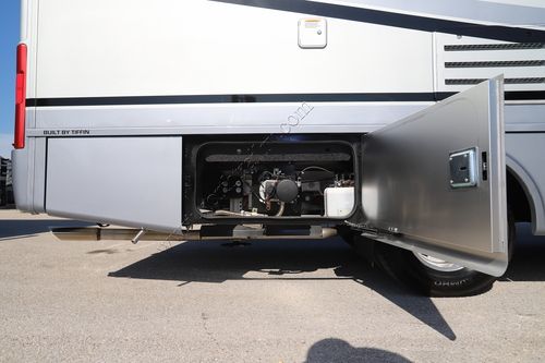 2024 Tiffin Motor Homes Wayfarer 25RW
