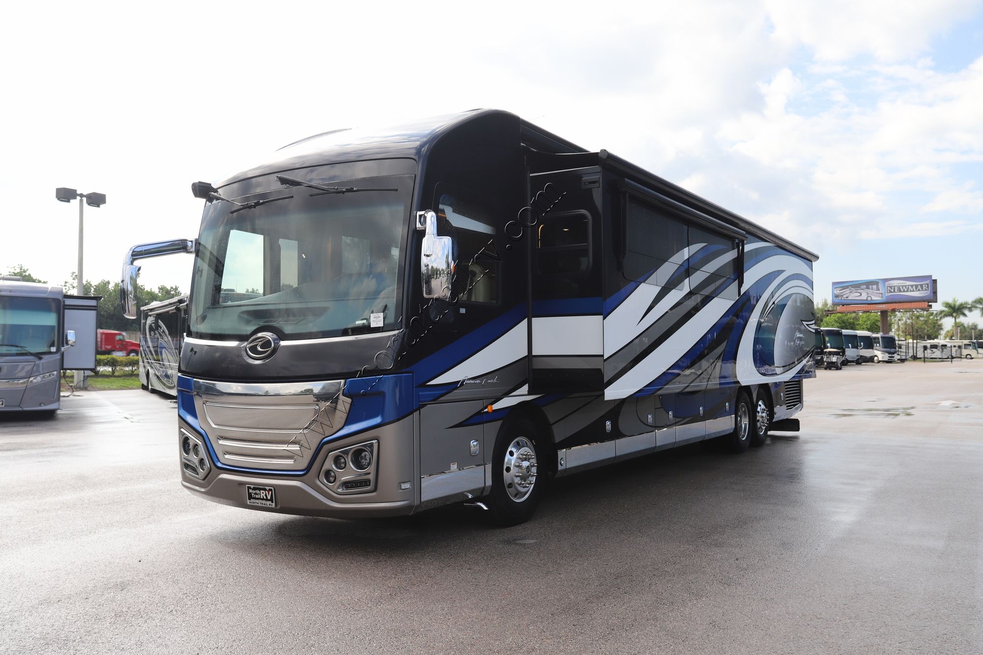 Used 2018 American Coach American Eagle 45A Class A  For Sale