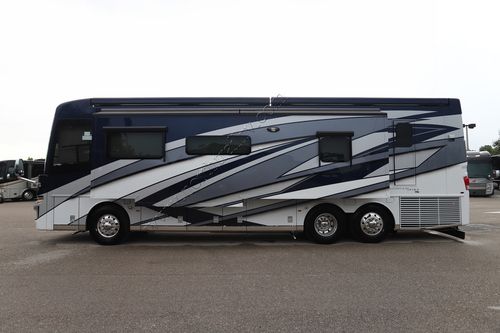 2024 Newmar Mountain Aire 3825 Class A