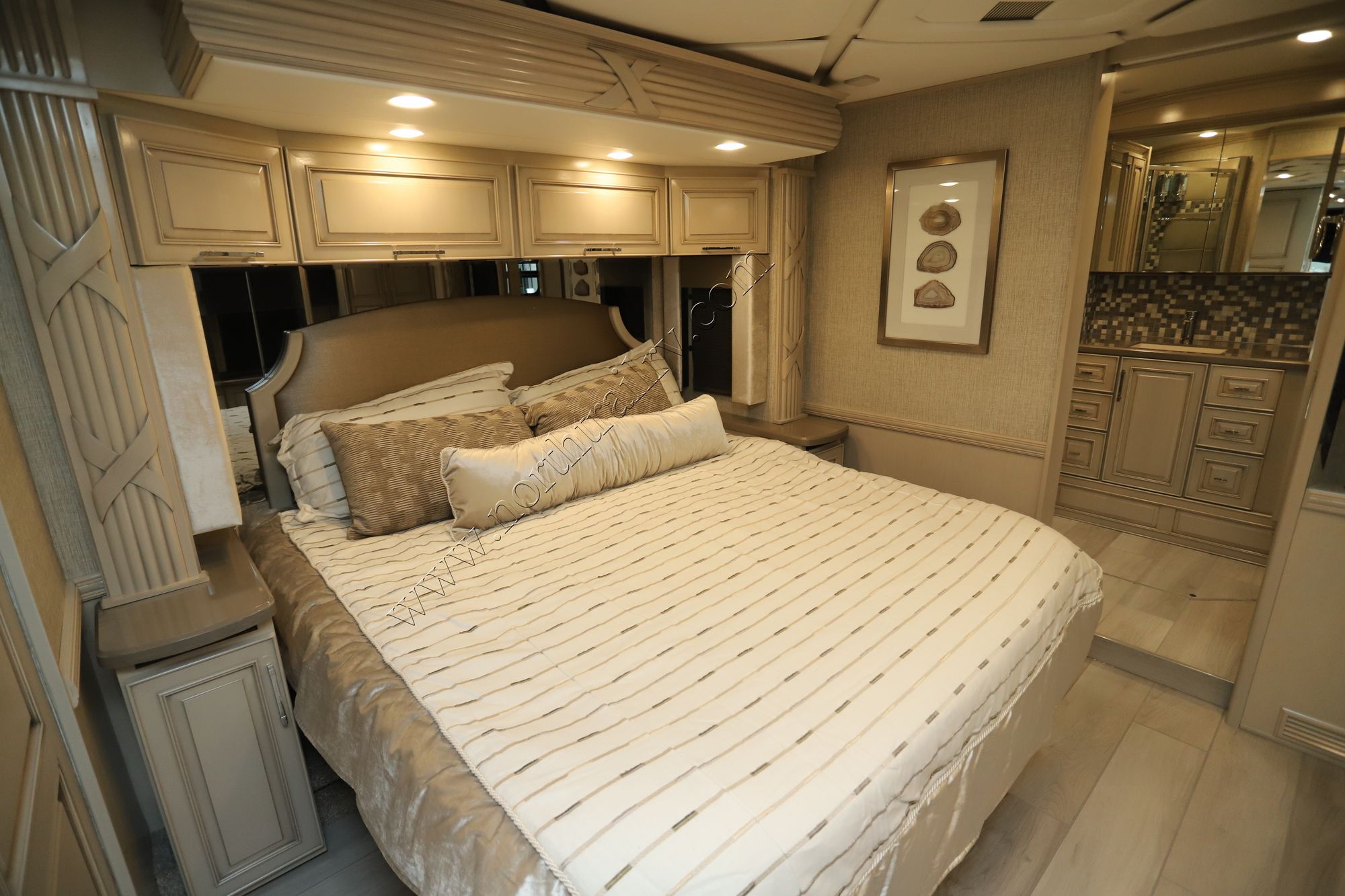 New 2024 Newmar Mountain Aire 3825 Class A  For Sale