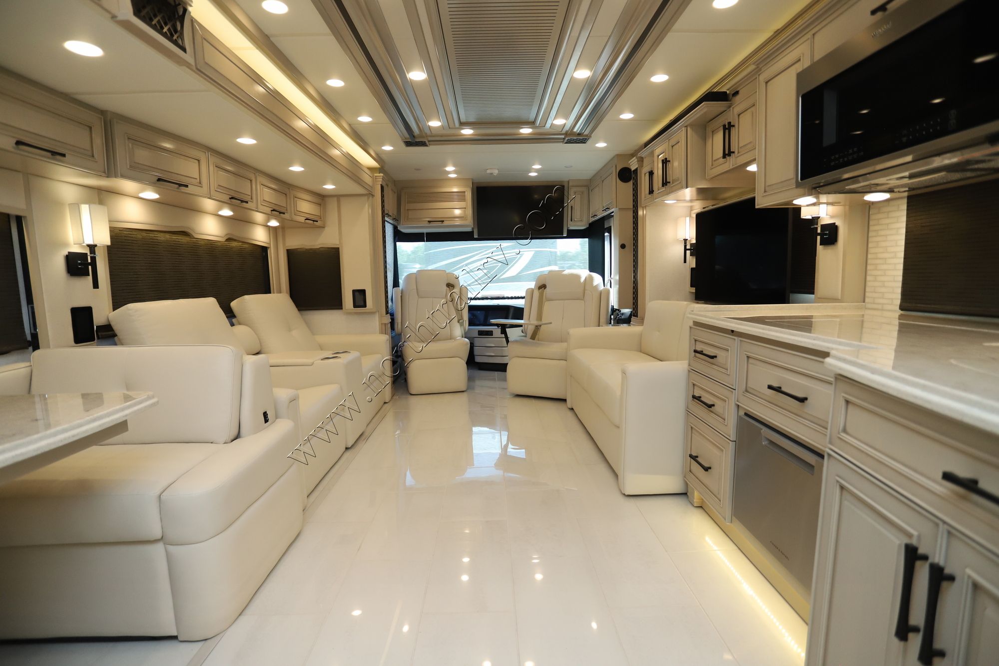 New 2024 Newmar London Aire 4551 Class A  For Sale