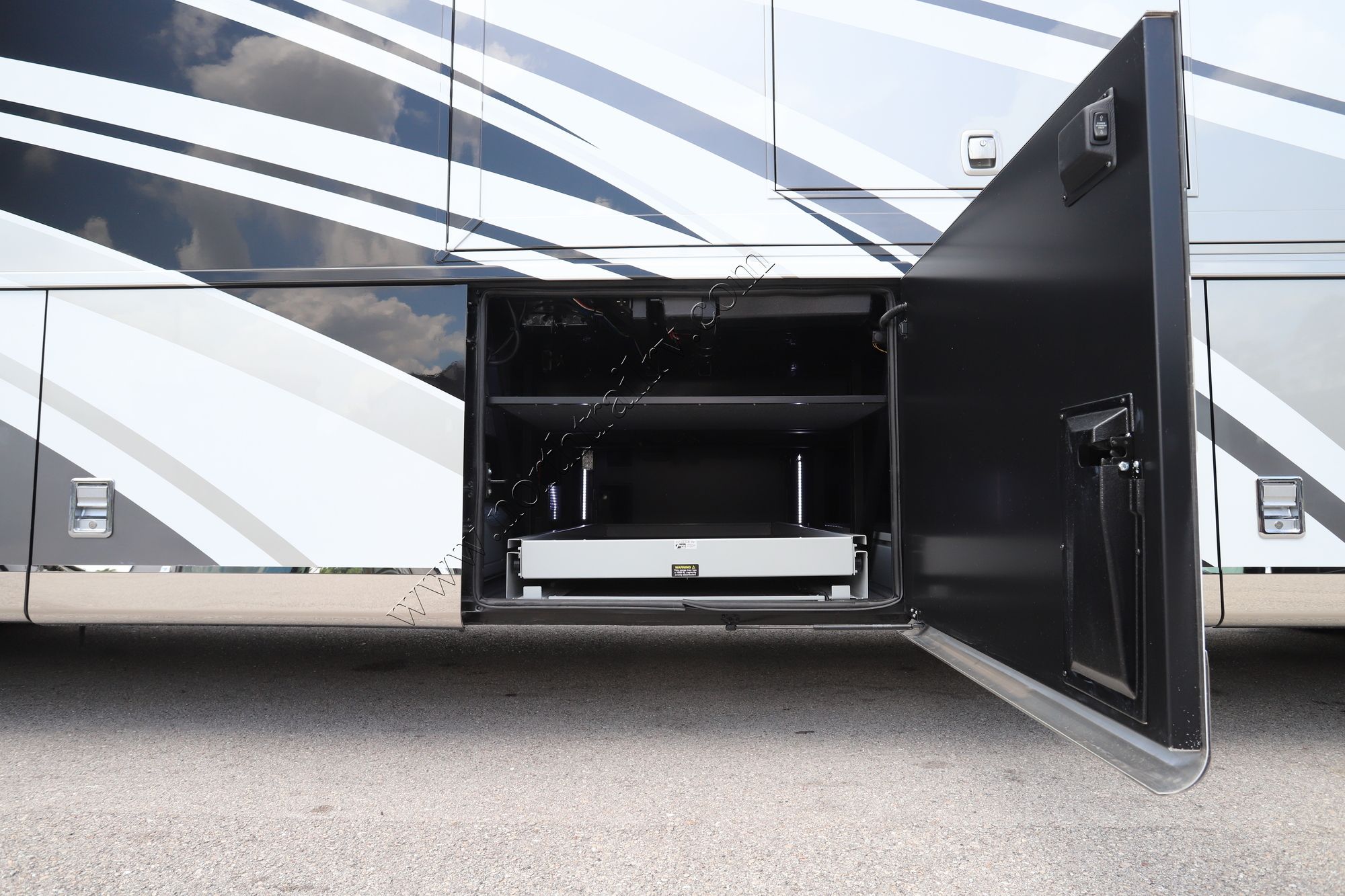New 2024 Newmar London Aire 4551 Class A  For Sale