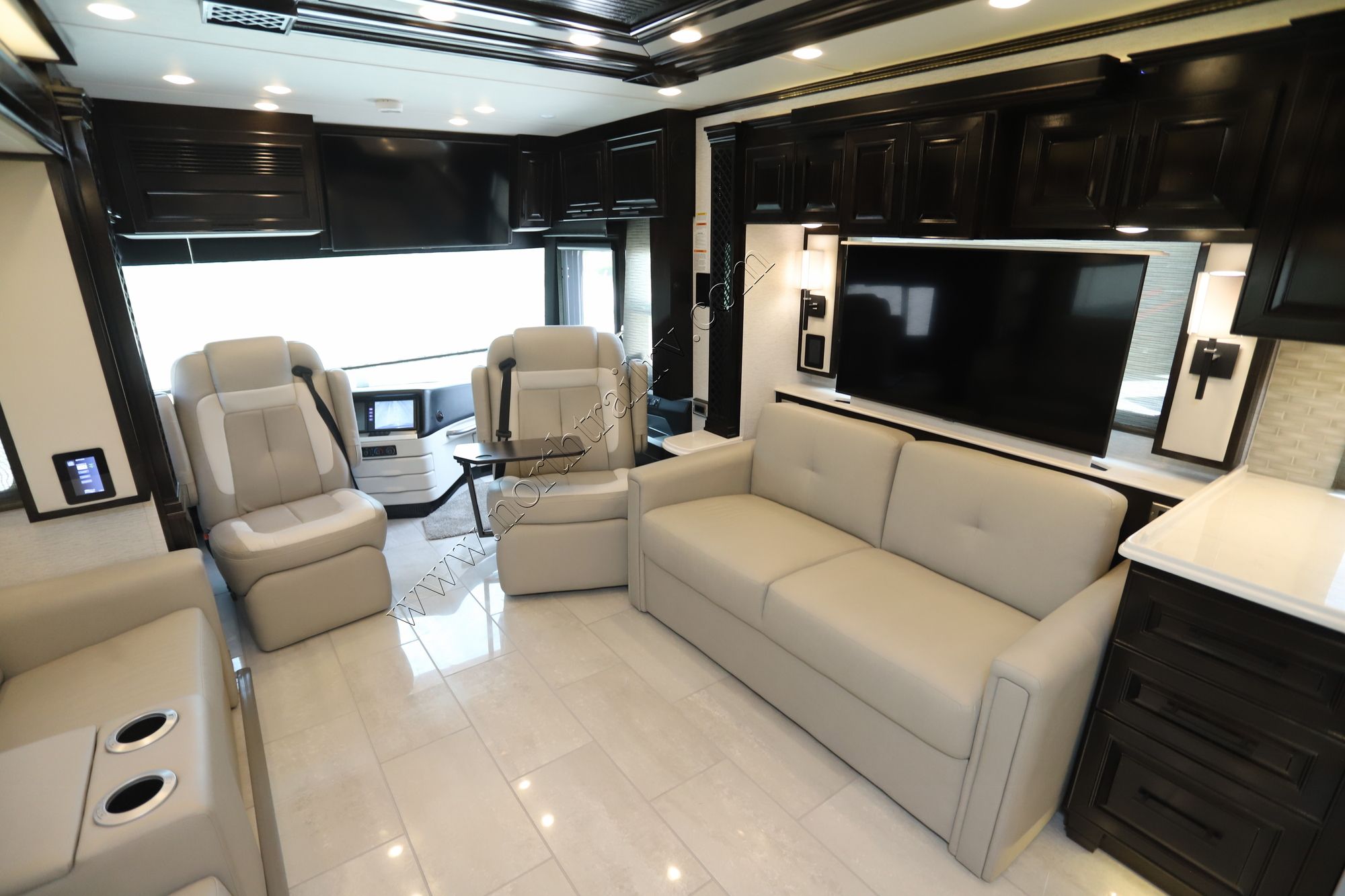 New 2024 Newmar London Aire 4551 Class A  For Sale