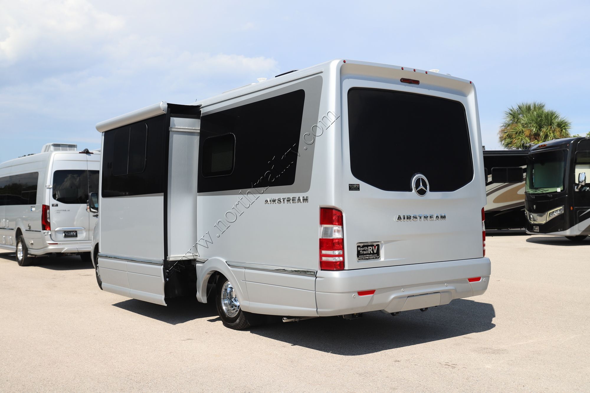 New 2024 Airstream Atlas 24MB Class C  For Sale