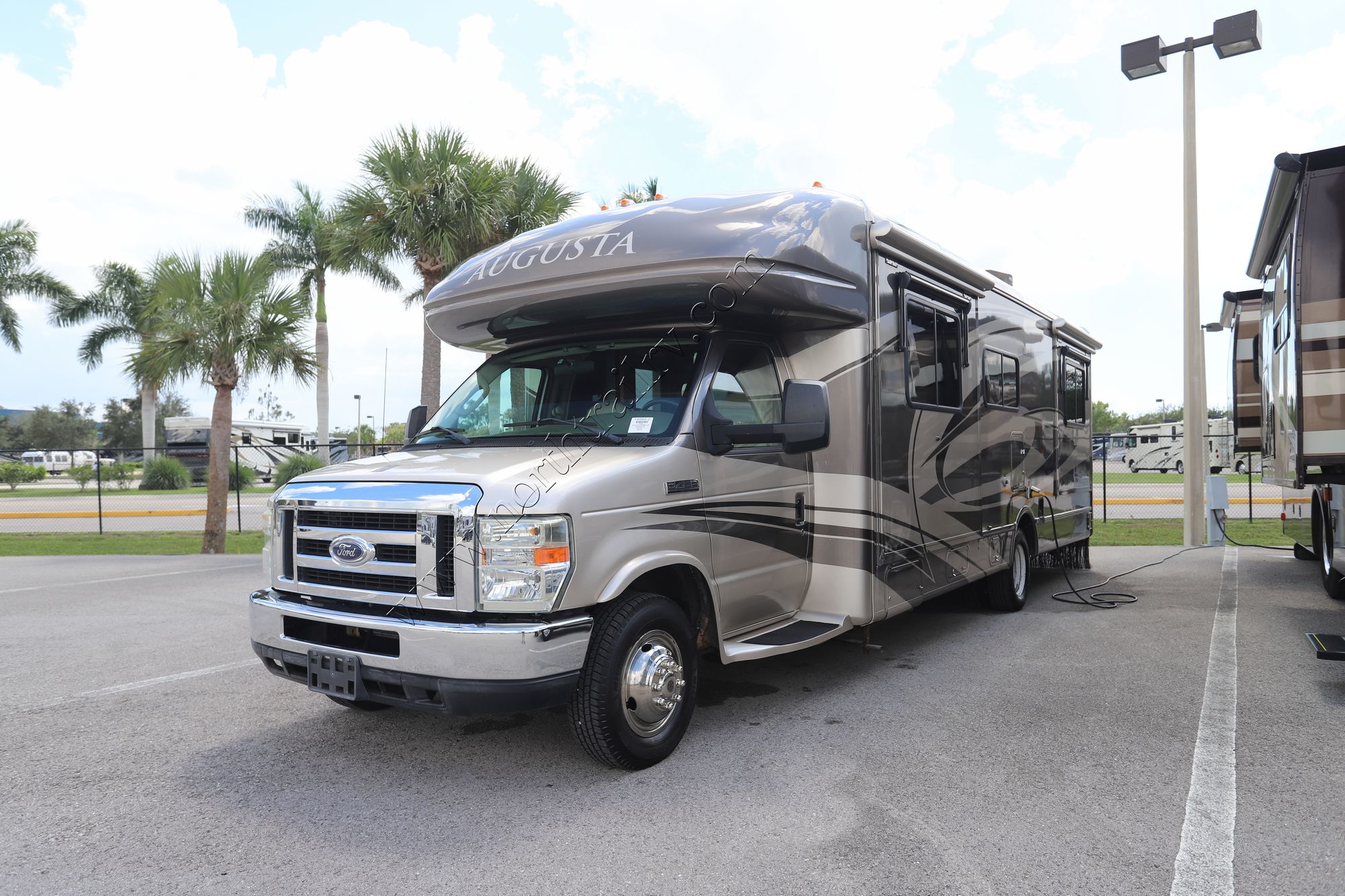 Used 2008 Holiday Rambler Augusta 293TS Class C  For Sale