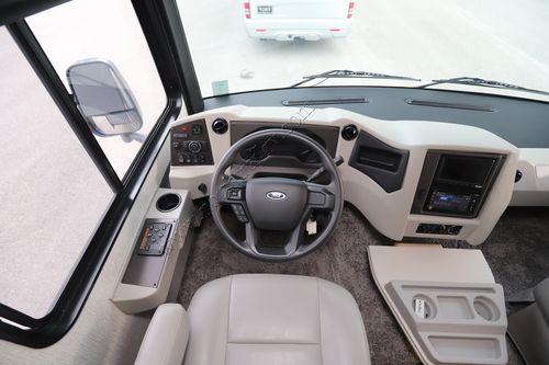 2021 Newmar Bay Star Sport 2702