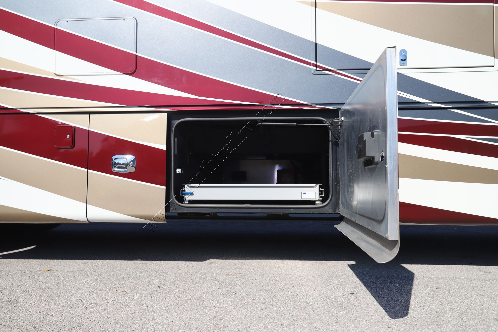 Used 2017 Tiffin Motor Homes Allegro Bus 40AP Class A  For Sale