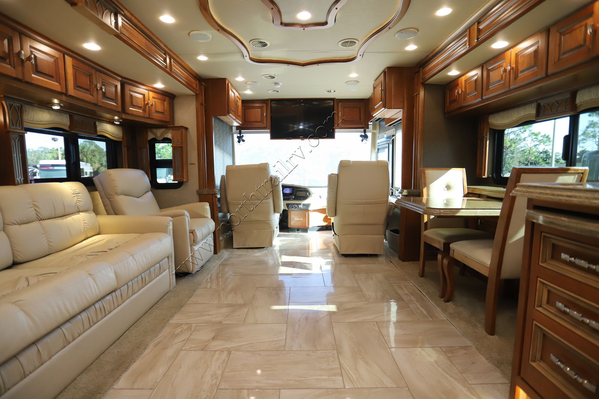Used 2017 Tiffin Motor Homes Allegro Bus 40AP Class A  For Sale