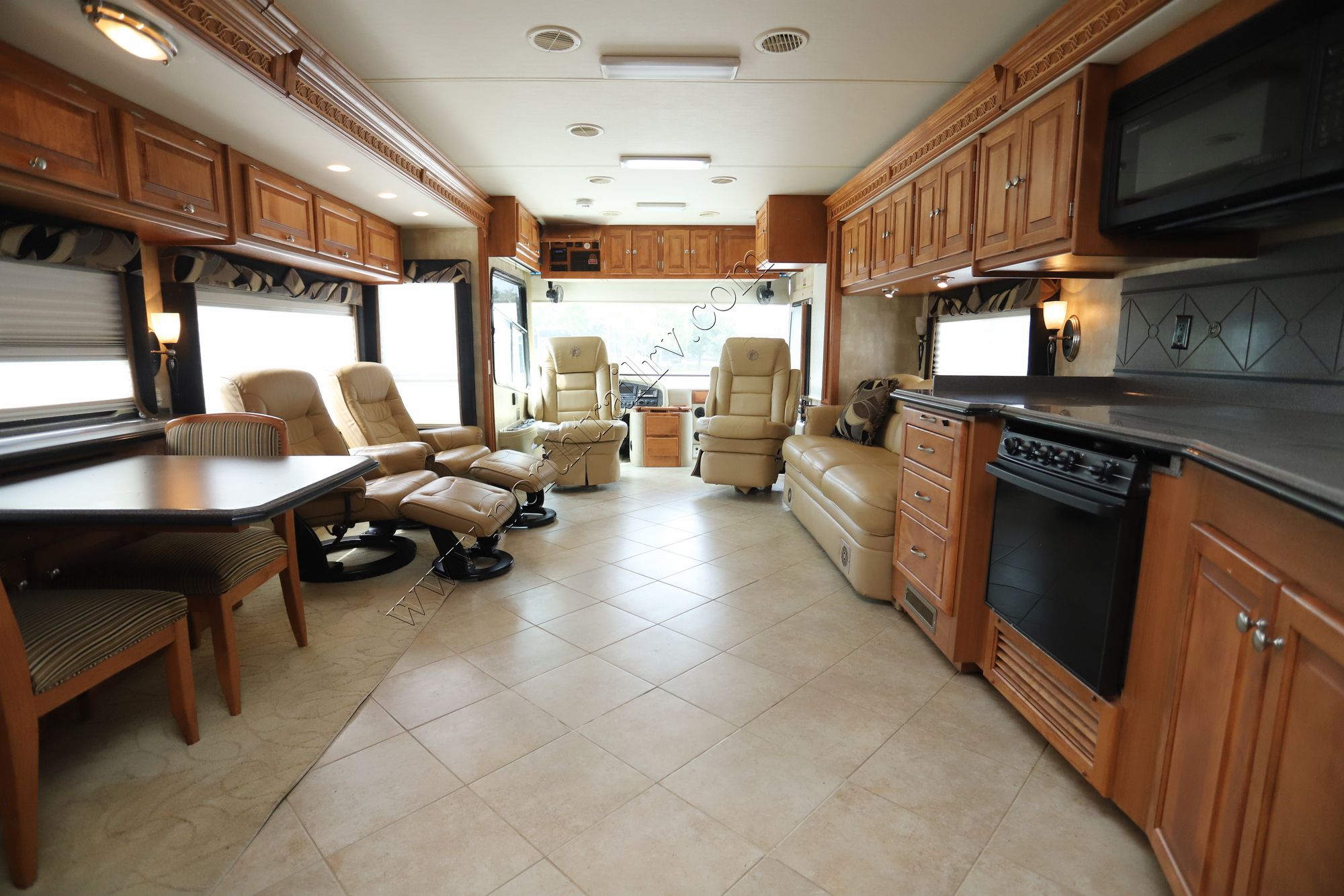 Used 2008 Tiffin Motor Homes Phaeton 40QTH Class A  For Sale