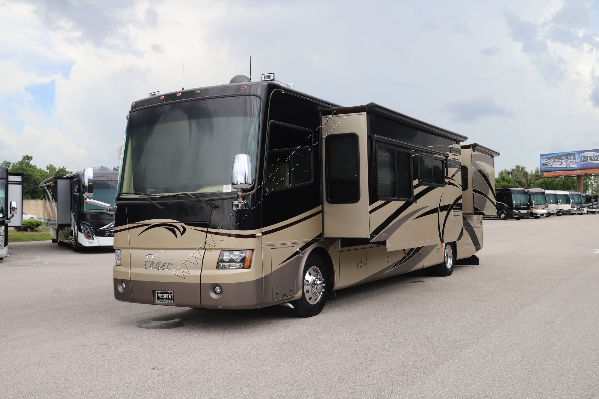 Used 2008 Tiffin Motor Homes Phaeton 40QTH Class A  For Sale