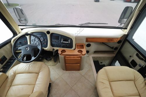 2008 Tiffin Motor Homes Phaeton 40QTH