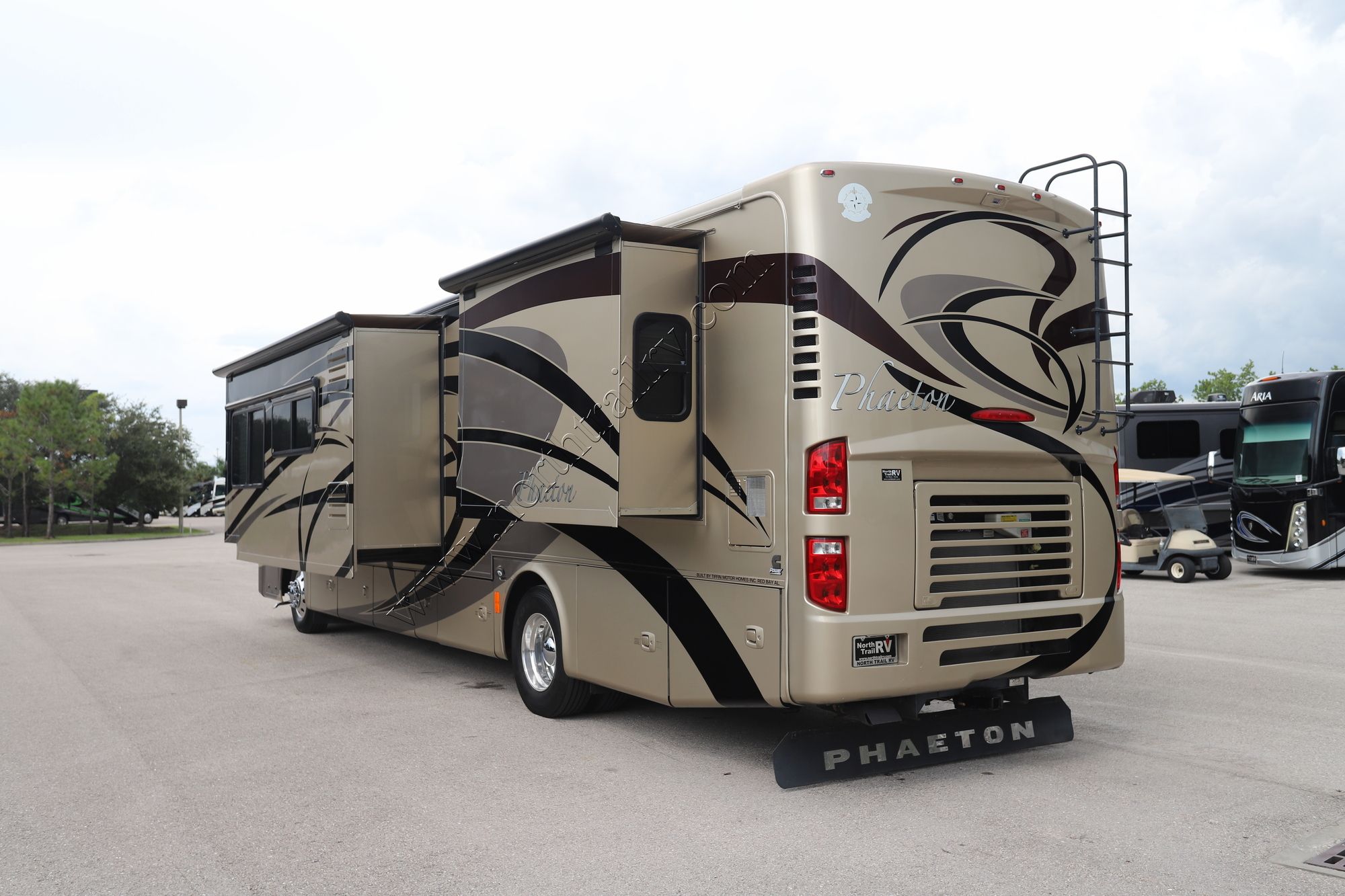 Used 2008 Tiffin Motor Homes Phaeton 40QTH Class A  For Sale