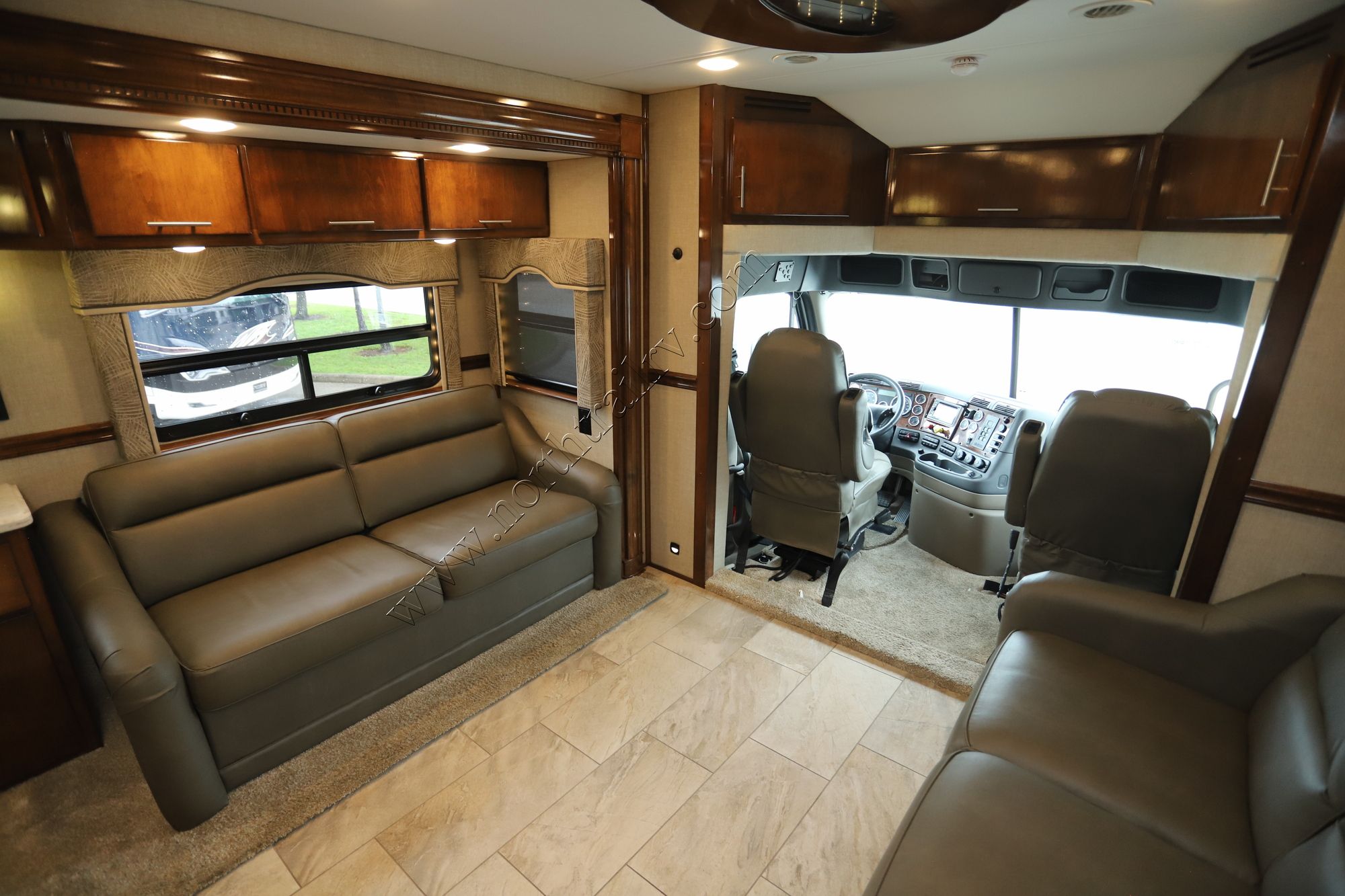 Used 2018 Renegade Rv Xl 45QS Super C  For Sale