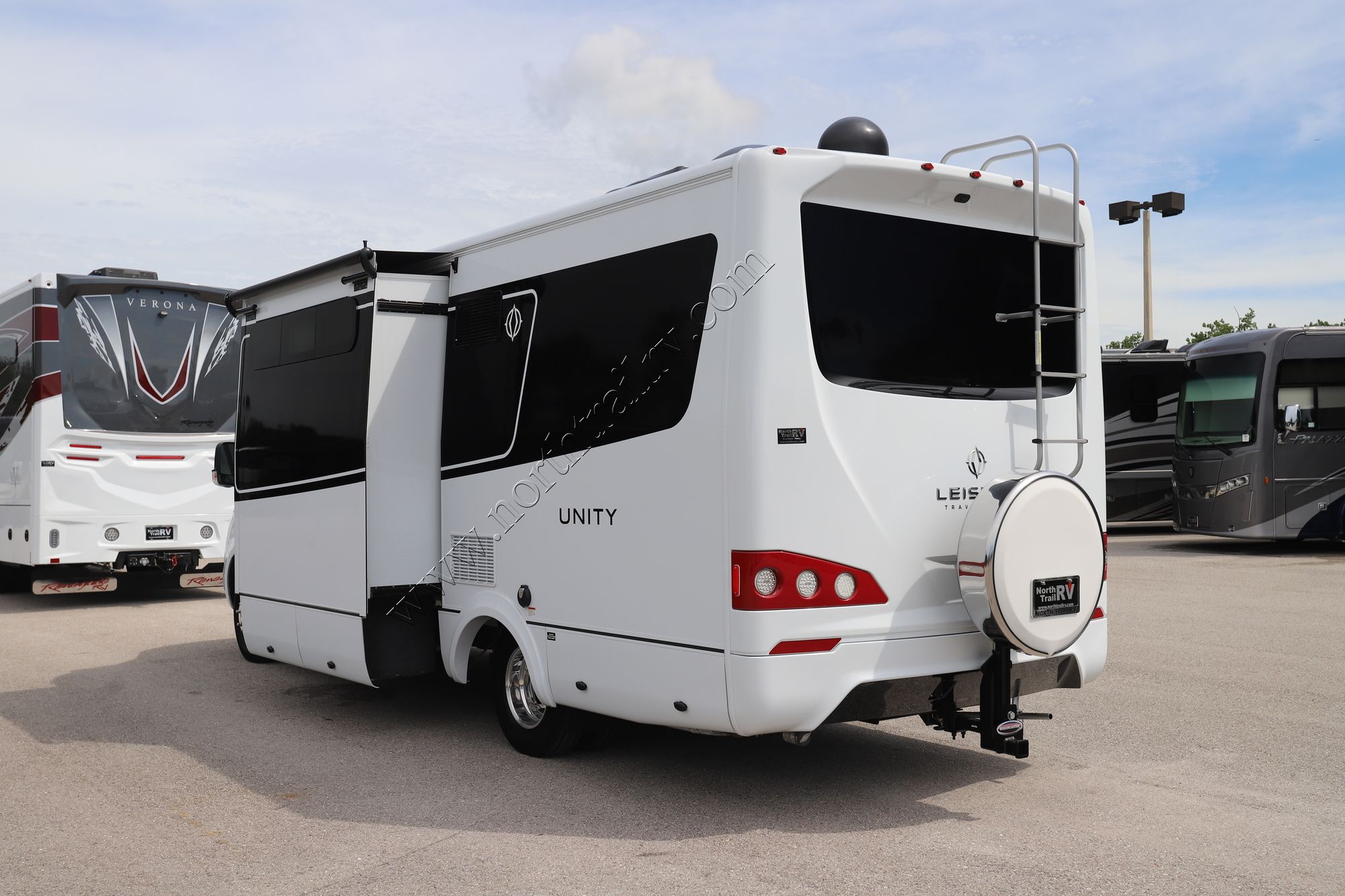 Used 2021 Leisure Travel Unity 24FX Class C  For Sale