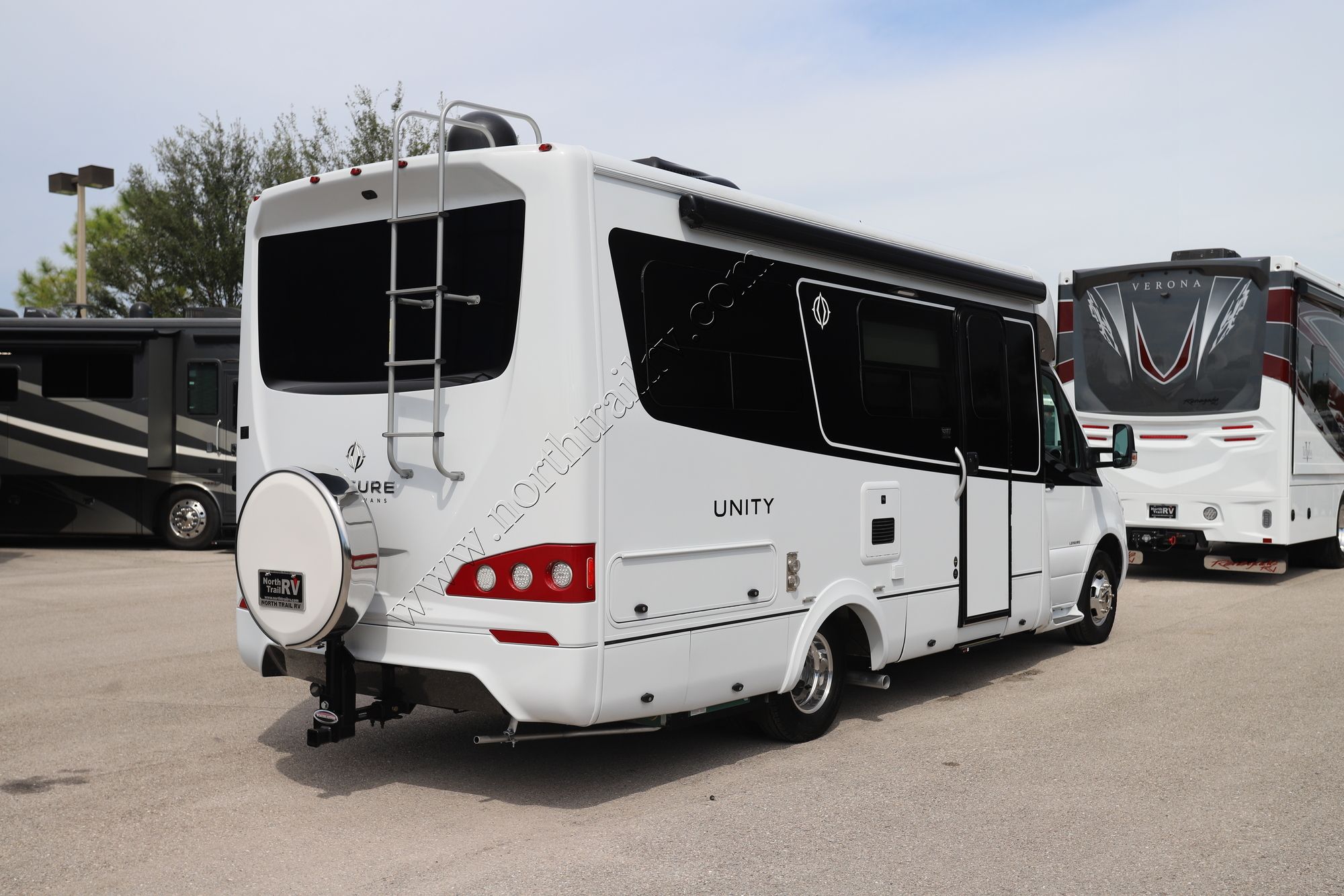 Used 2021 Leisure Travel Unity 24FX Class C  For Sale