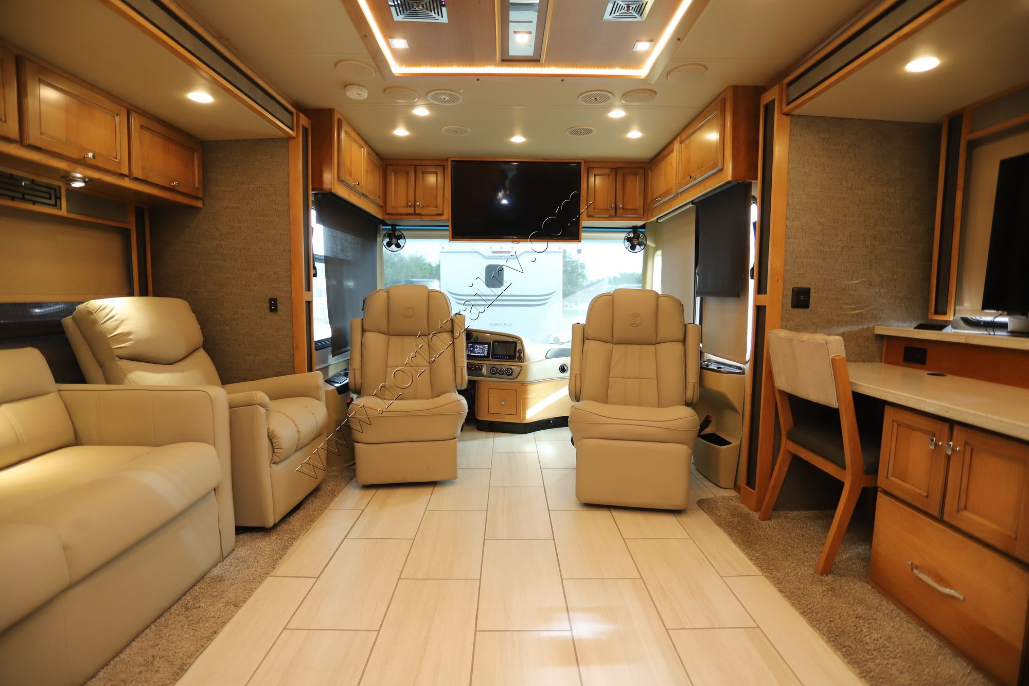 Used 2021 Tiffin Motor Homes Allegro Red 33AA Class A  For Sale